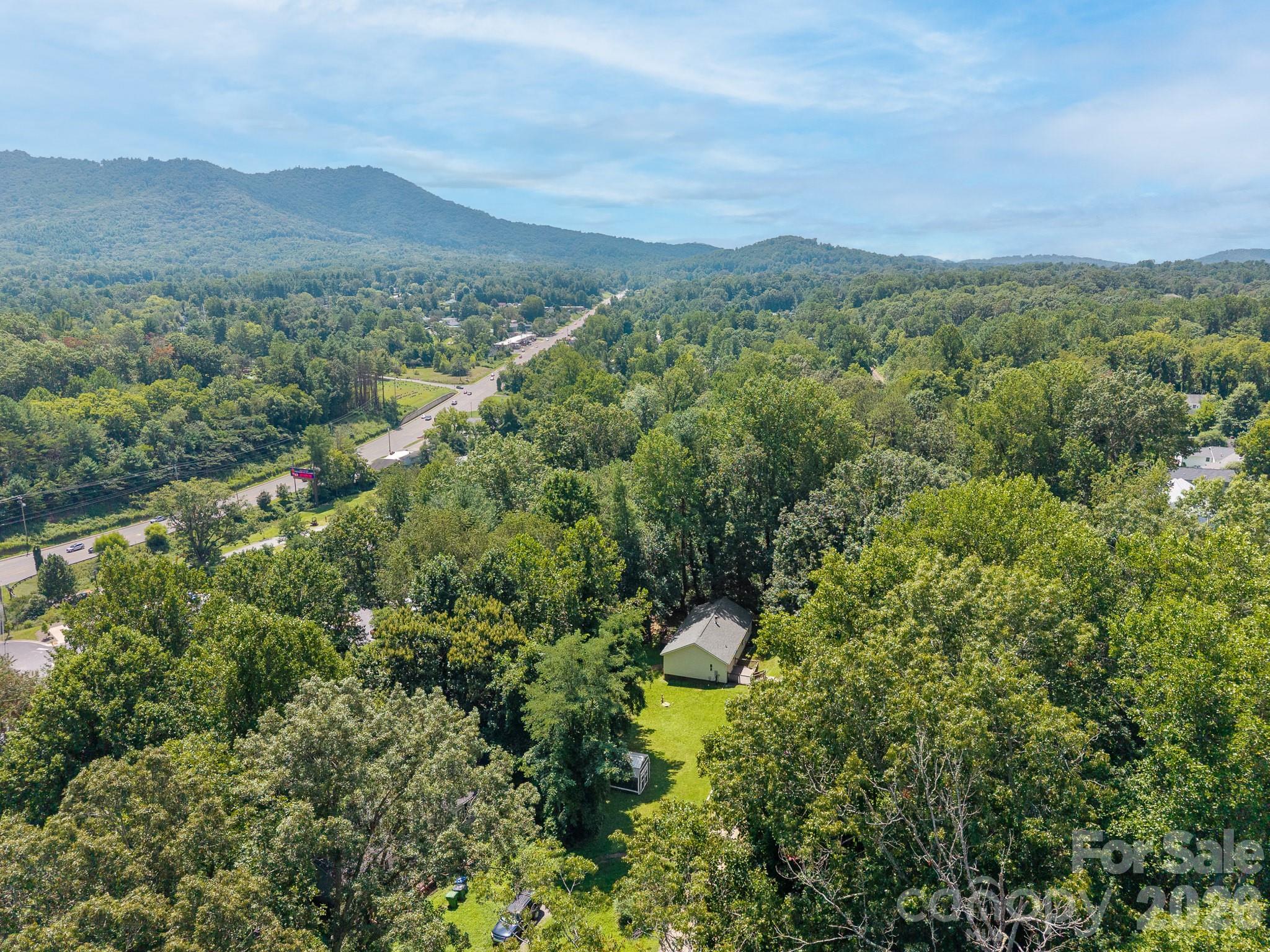Single Family Residence at 195 Shiloh Road, Asheville, photo 32 of 39