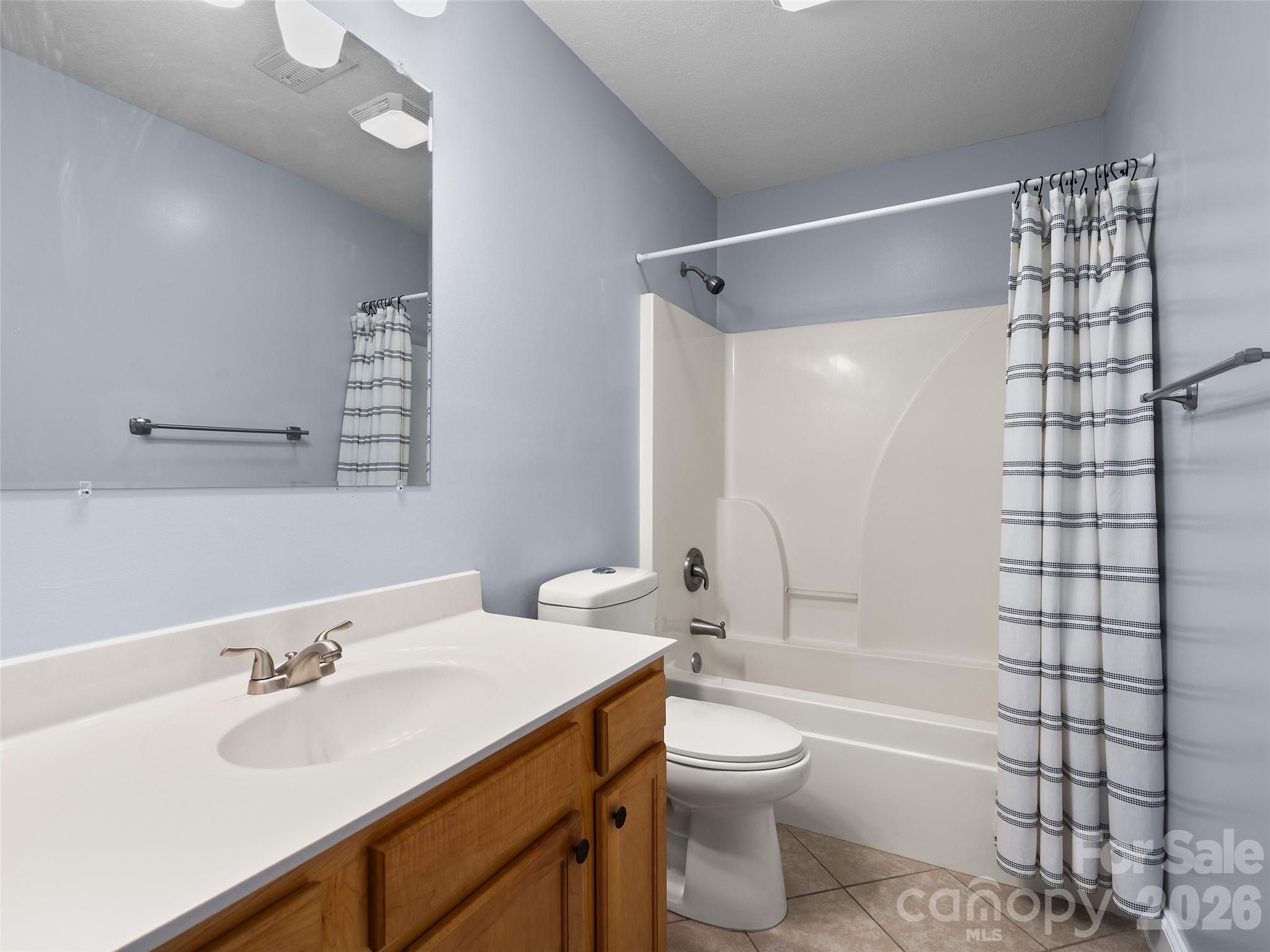 Shared Full Bath with Shower/ Tub on Main Floor - 11 Tahchee Trail, Fletcher