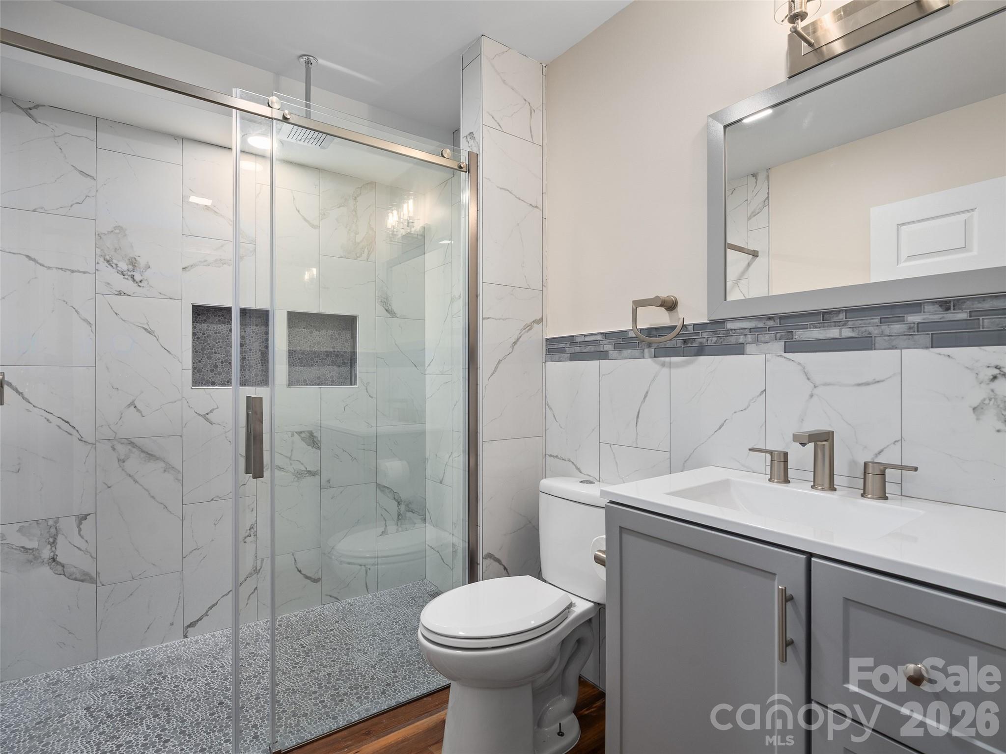 Beautiful newly finished bathroom downstairs - 11 Tahchee Trail, Fletcher