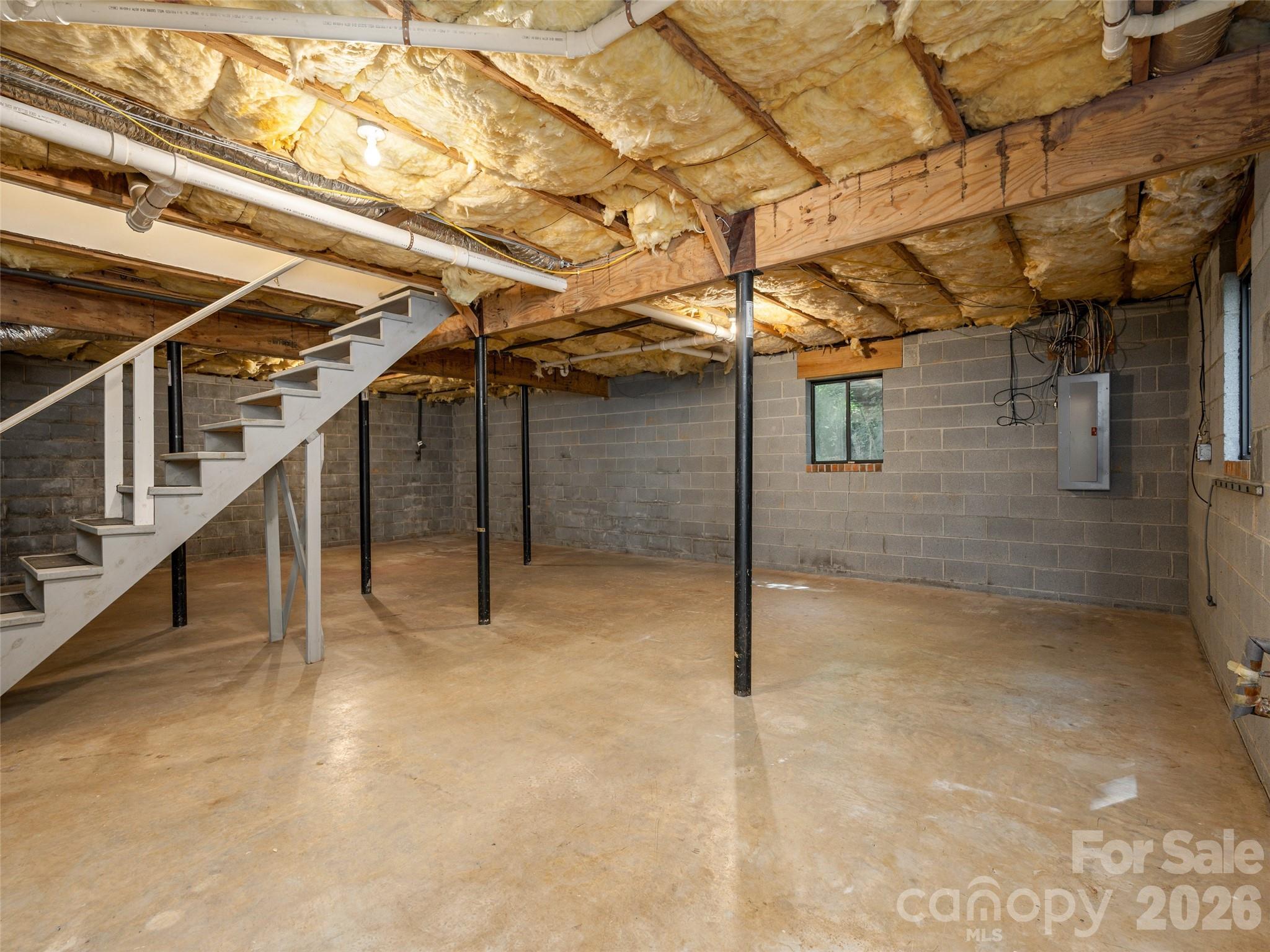 Full Basement provides More Space - 15 Glen Crest Drive, Arden