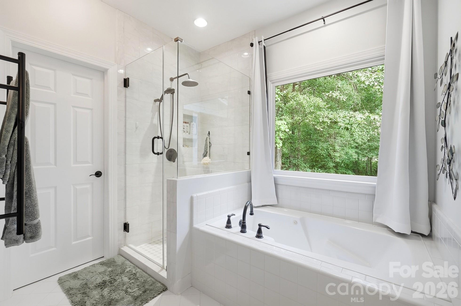 Single Family Residence at 1006 Waterview Lane, Monroe, photo 33 of 48