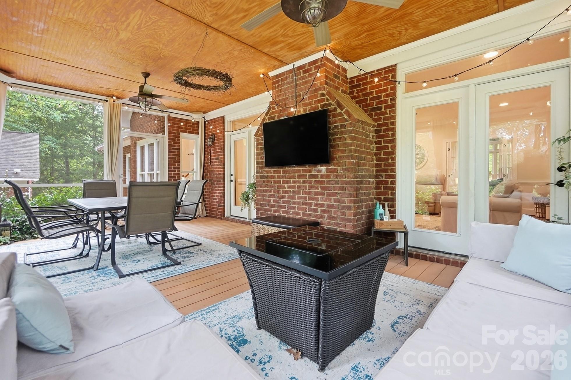 Single Family Residence at 1006 Waterview Lane, Monroe, photo 44 of 48