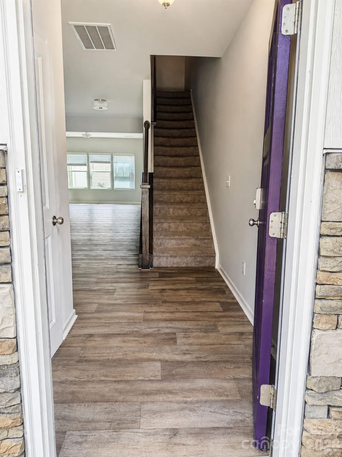 Townhouse at 15016 Meacham Farm Drive, Huntersville, photo 4 of 21