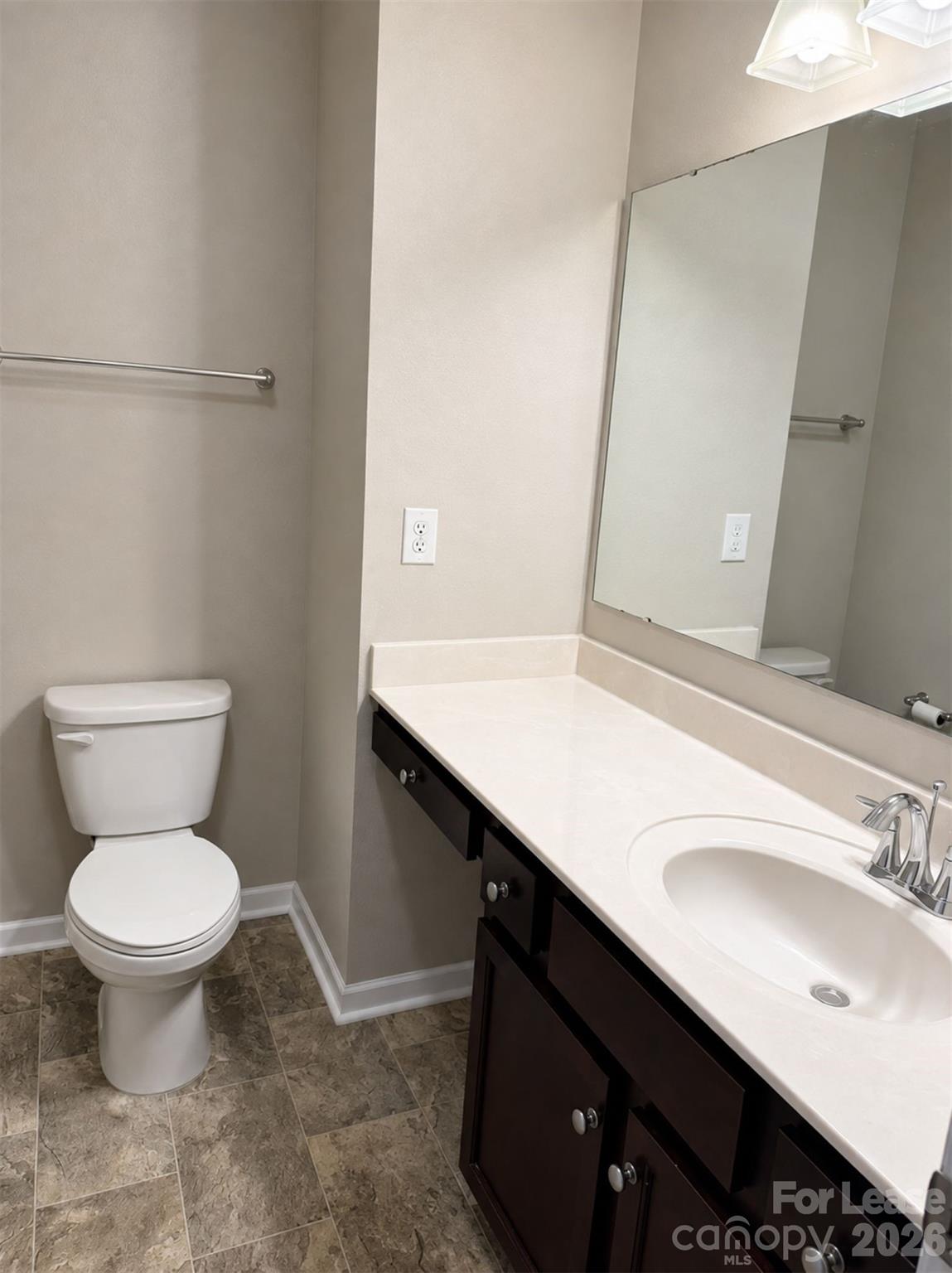 Townhouse at 15016 Meacham Farm Drive, Huntersville, photo 14 of 21