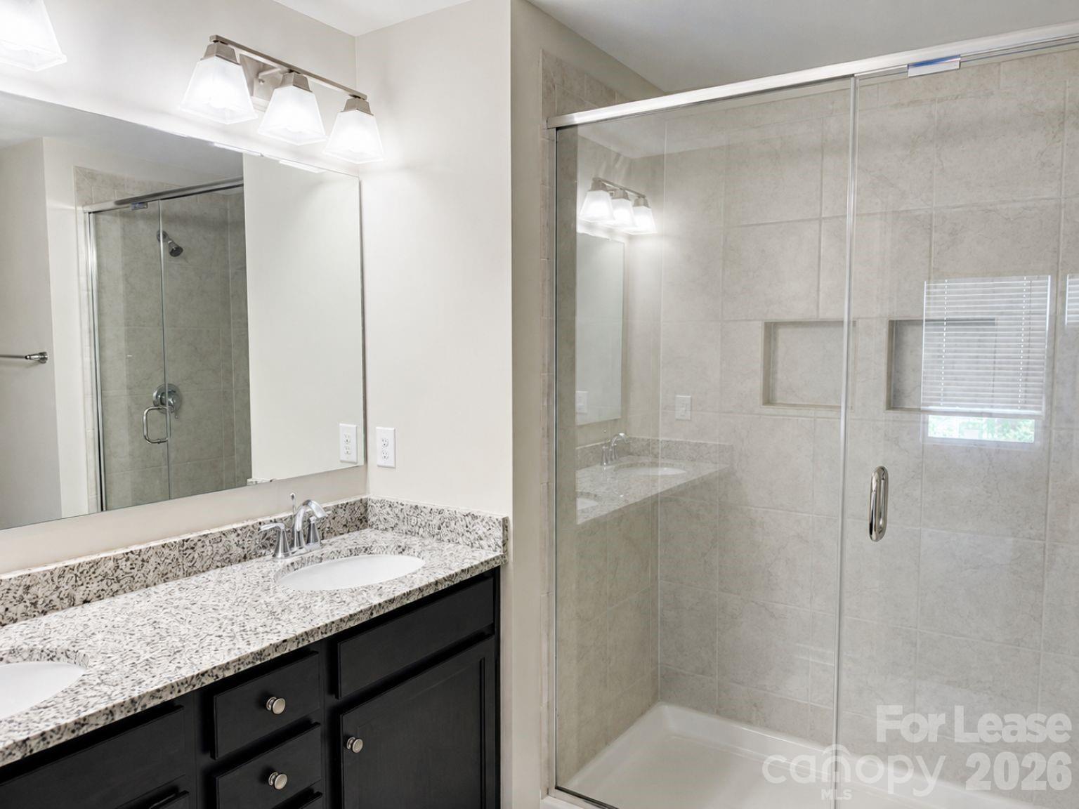 Townhouse at 15016 Meacham Farm Drive, Huntersville, photo 17 of 21