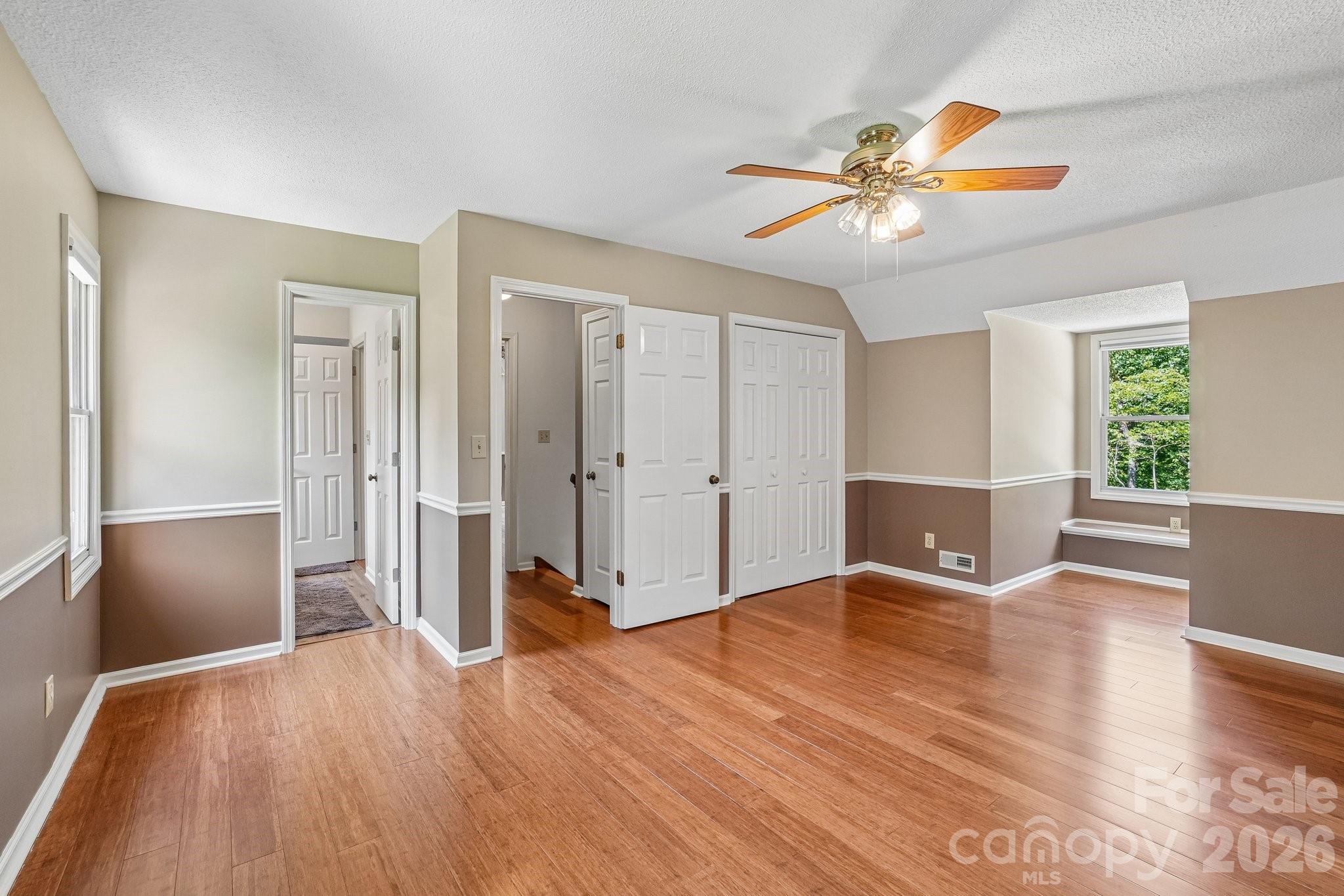 Single Family Residence at 158 Mallard Drive, Columbus, photo 20 of 29