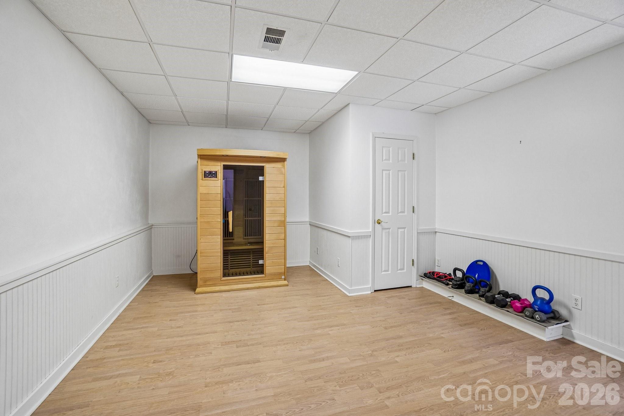 Single Family Residence at 158 Mallard Drive, Columbus, photo 25 of 29
