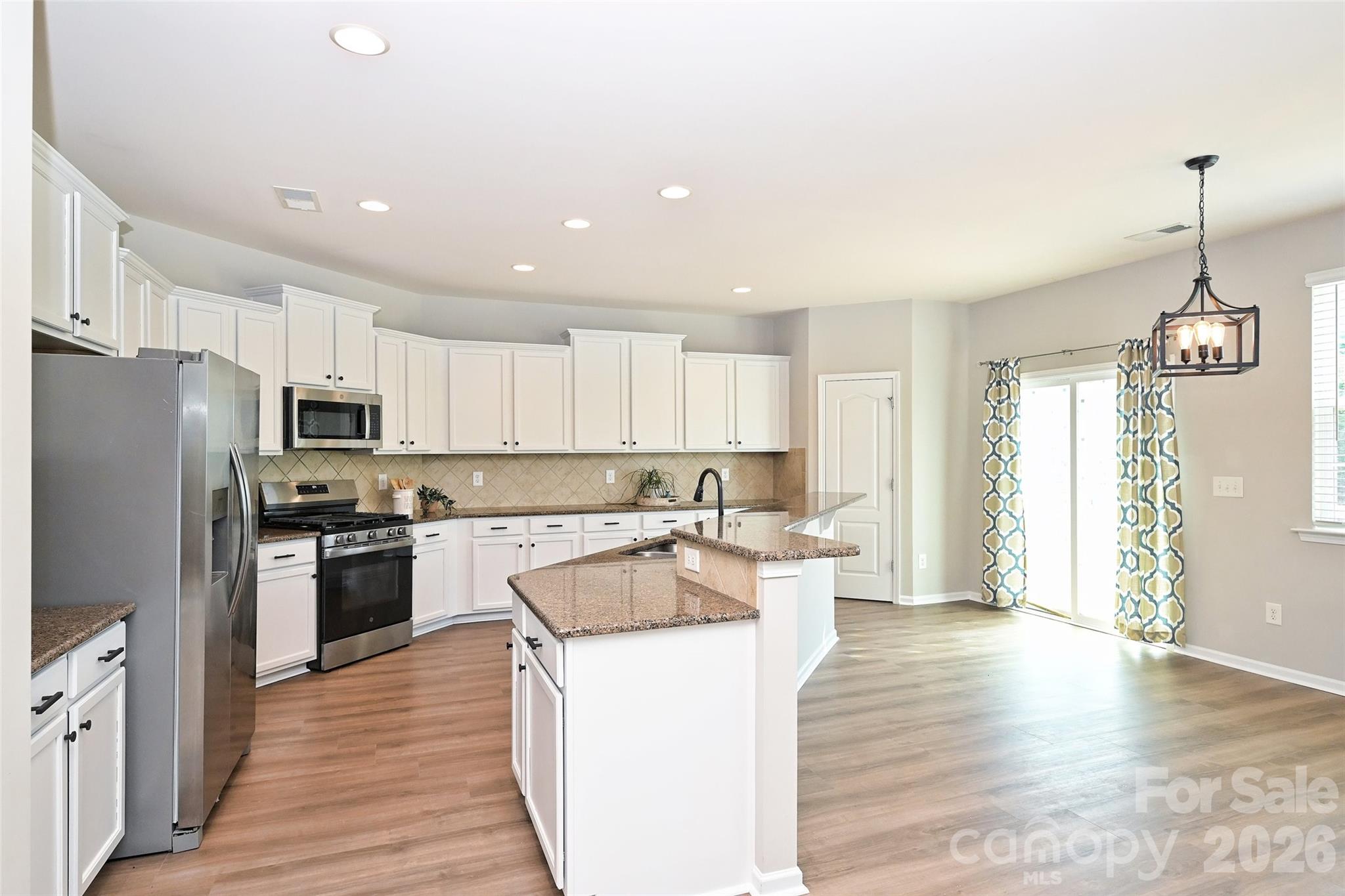 Single Family Residence at 6211 Kilchurn Drive, Indian Land, photo 6 of 43