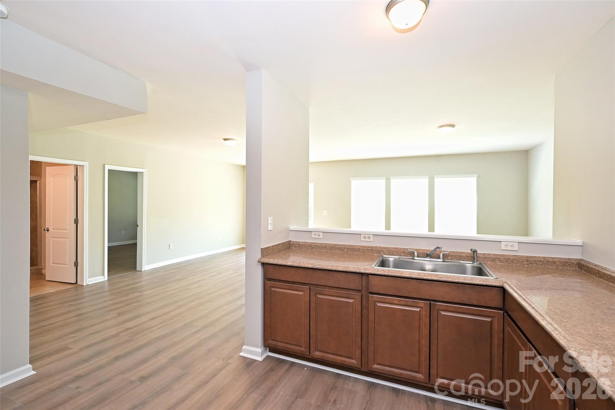 Single Family Residence at 6211 Kilchurn Drive, Indian Land, photo 33 of 43