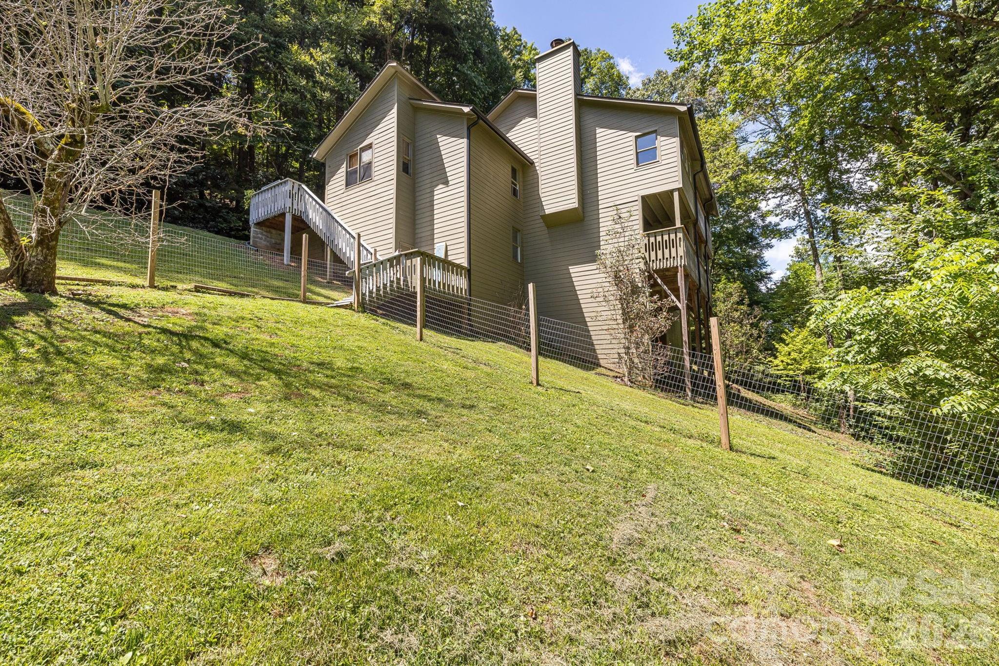 Single Family Residence at 64 Big Spruce Lane, Waynesville, photo 36 of 48