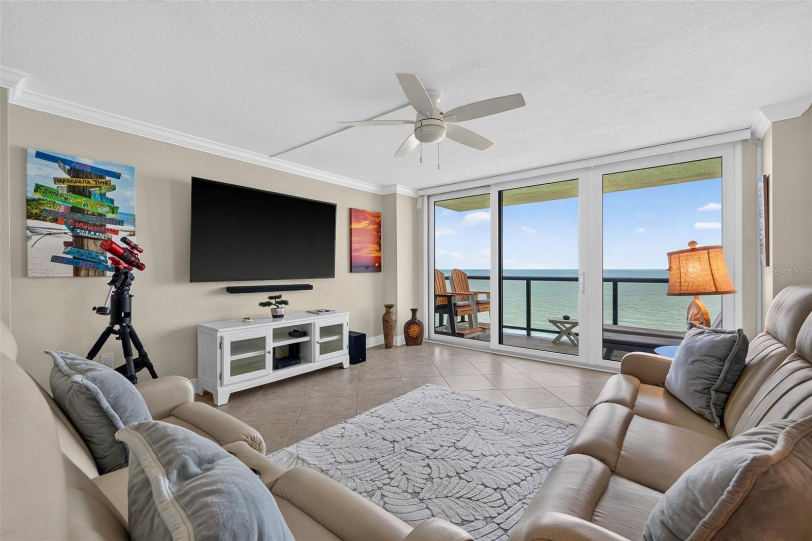 Condominium at 440 S GULFVIEW BLVD #1407, CLEARWATER, photo 10 of 42