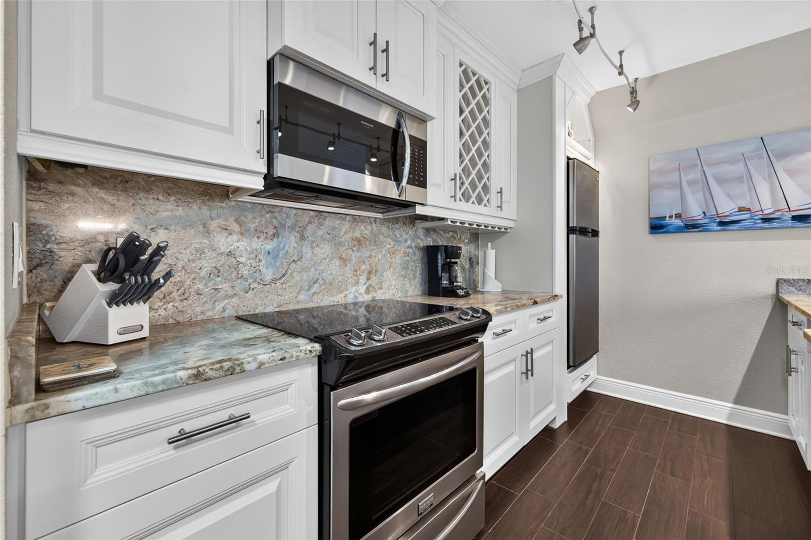 Condominium at 440 S GULFVIEW BLVD #1407, CLEARWATER, photo 17 of 42