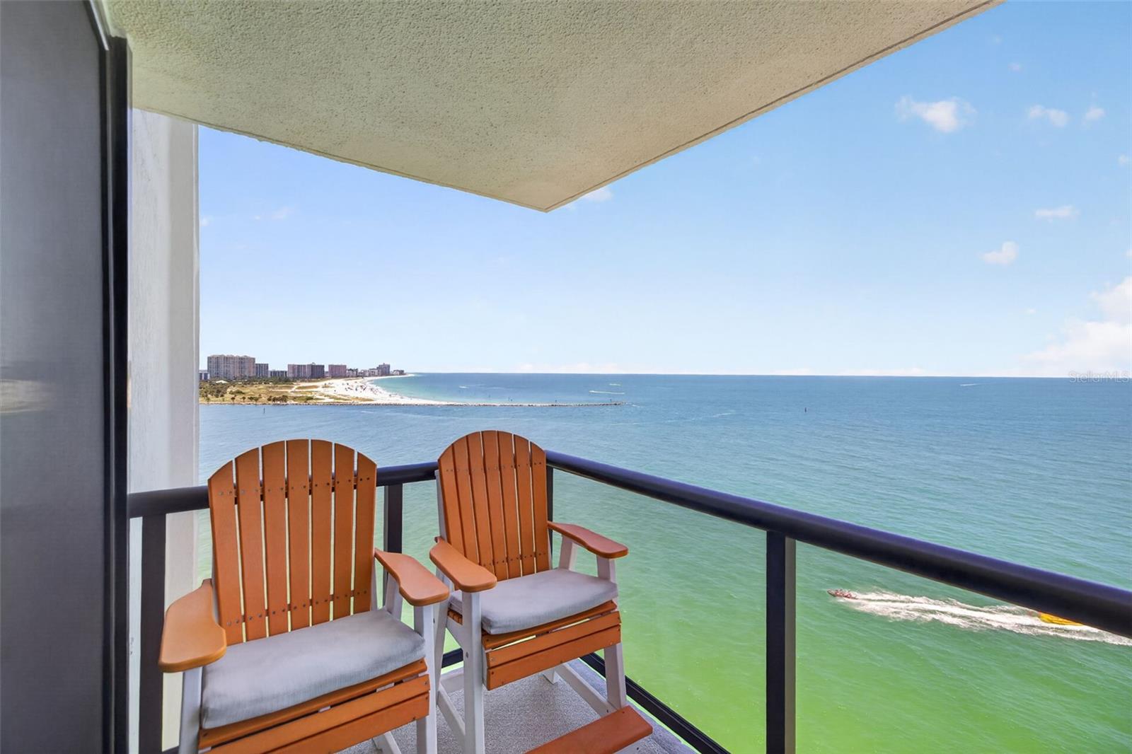 Condominium at 440 S GULFVIEW BLVD #1407, CLEARWATER, photo 33 of 42