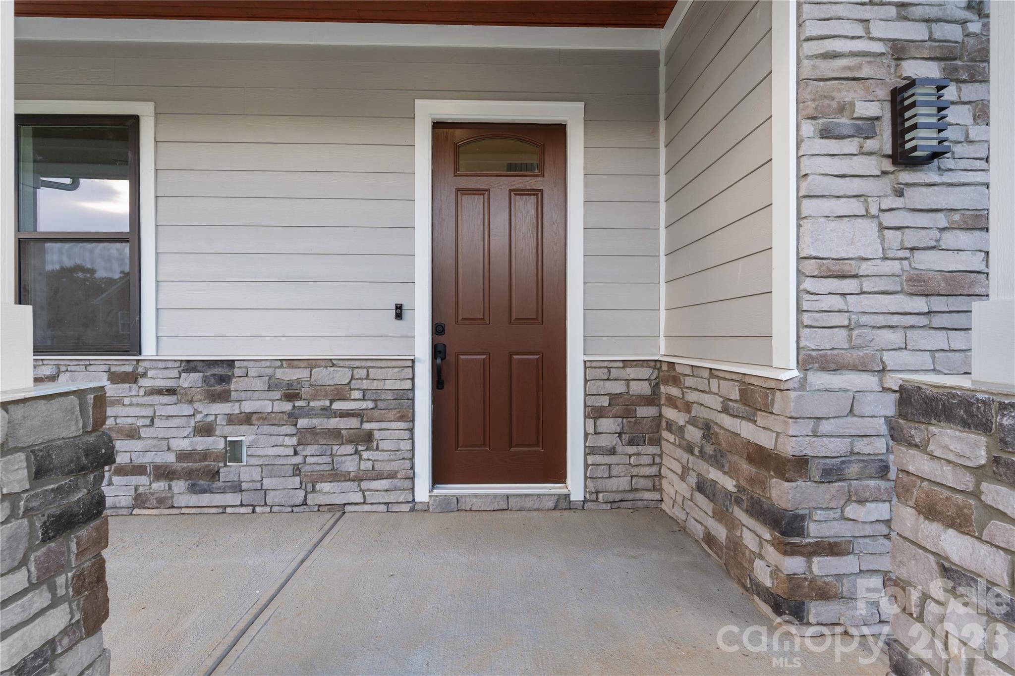 Single Family Residence at 1207 39th Avenue NE, Hickory, photo 4 of 47