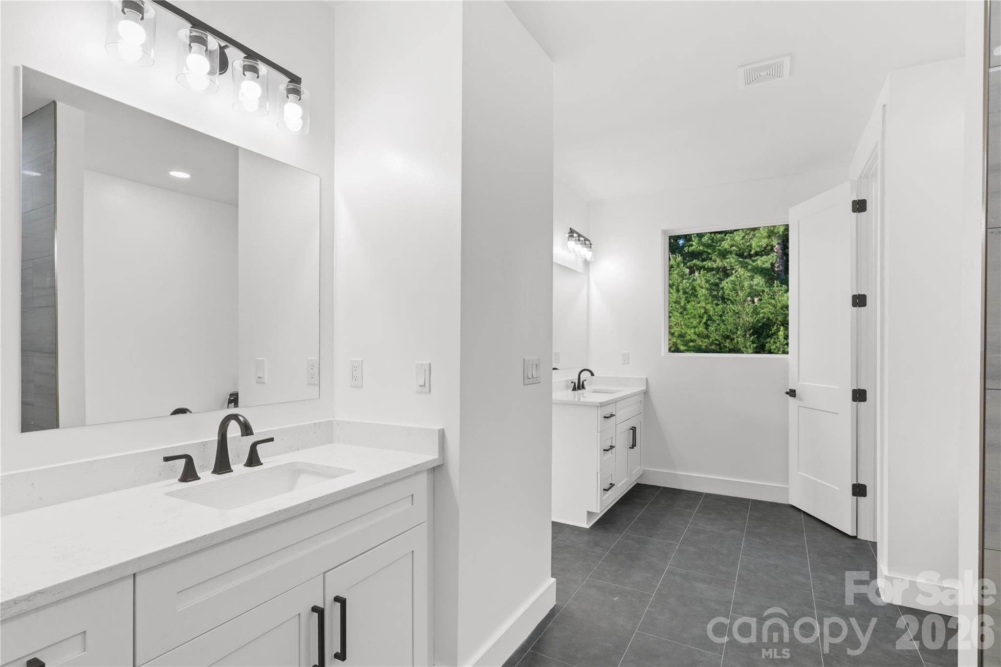 Single Family Residence at 1207 39th Avenue NE, Hickory, photo 27 of 47