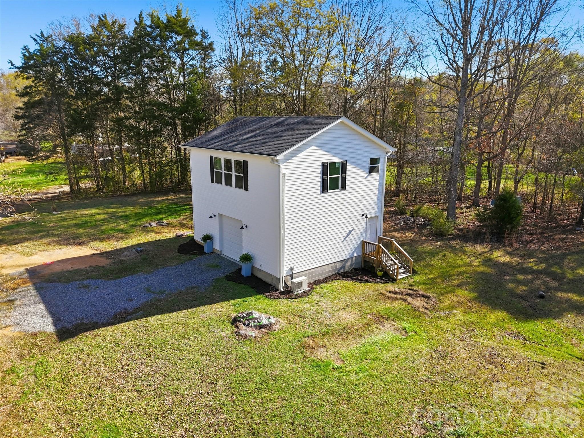 Single Family Residence at 7837 Henry Harris Road, Indian Land, photo 2 of 28