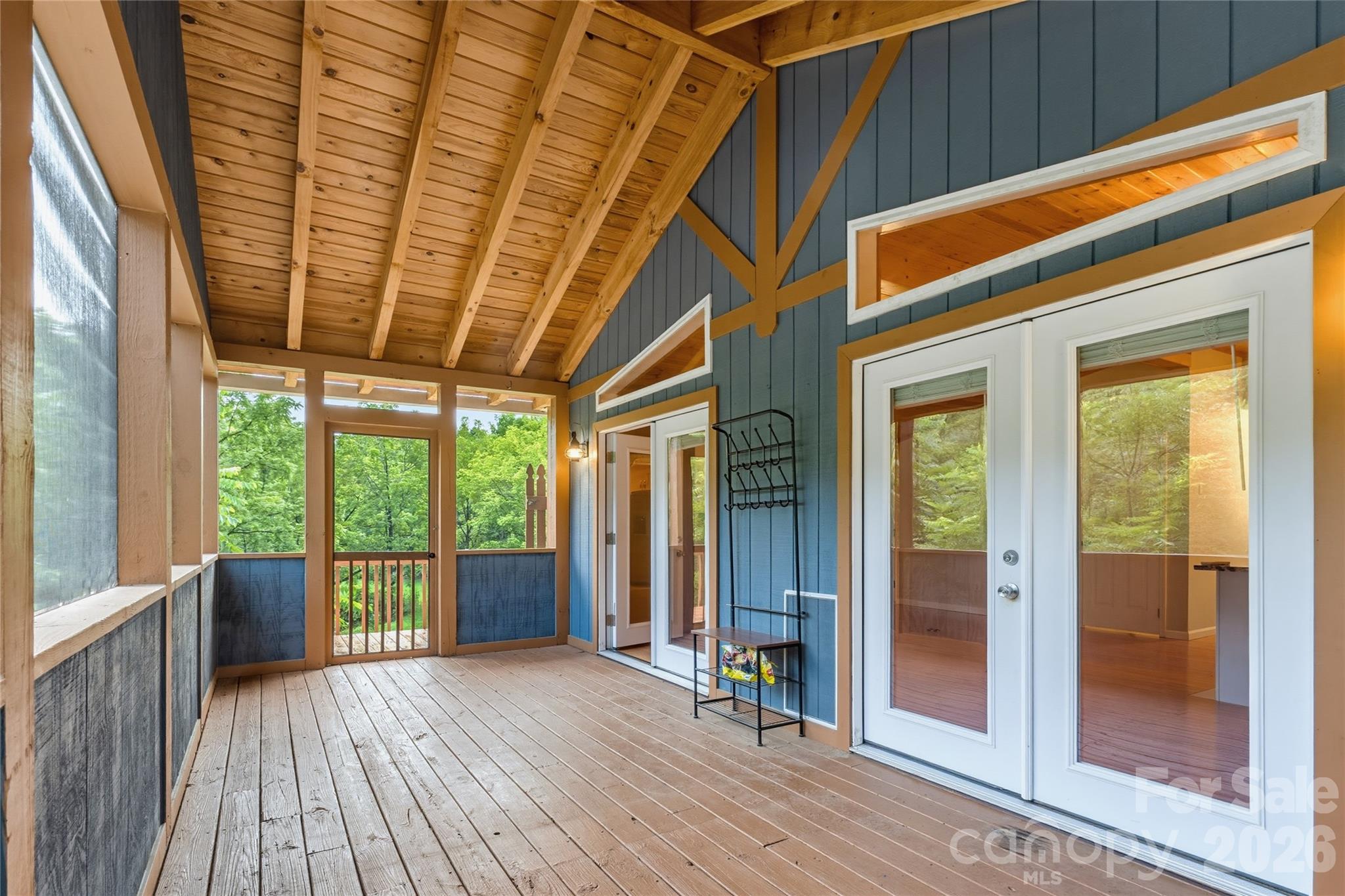 Single Family Residence at 81 Bullfrog Cove Road, Sylva, photo 3 of 38