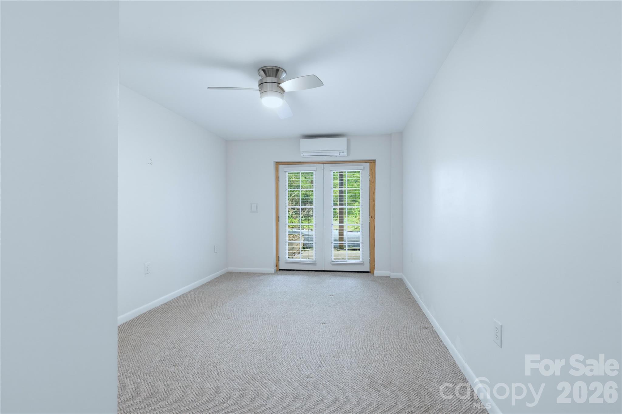 Single Family Residence at 81 Bullfrog Cove Road, Sylva, photo 13 of 38
