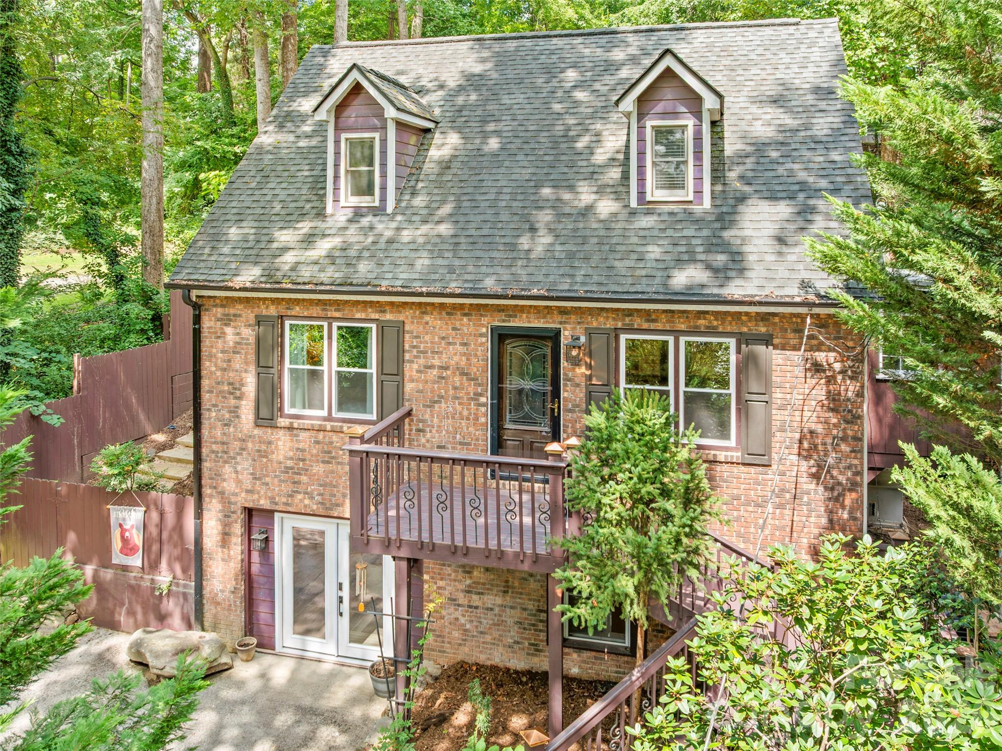 Single Family Residence at 28 Marne Road, Asheville, photo 44 of 48