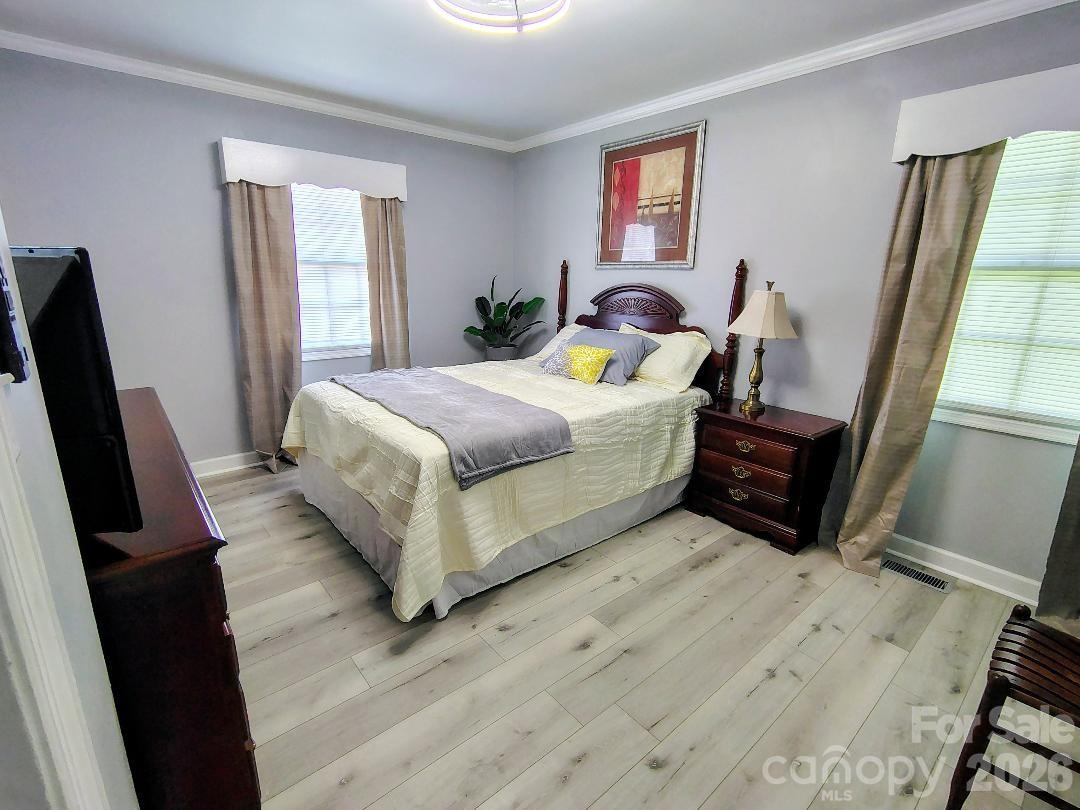 Single Family Residence at 406 S Shaver Street, Salisbury, photo 18 of 23