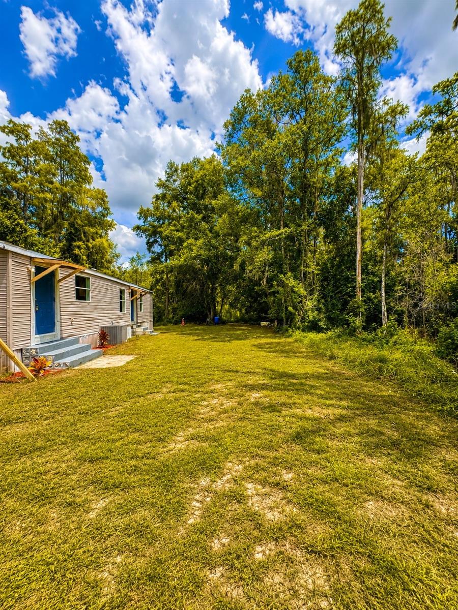 Manufactured Home at 26931 DEACON LOOP, ZEPHYRHILLS, photo 5 of 20