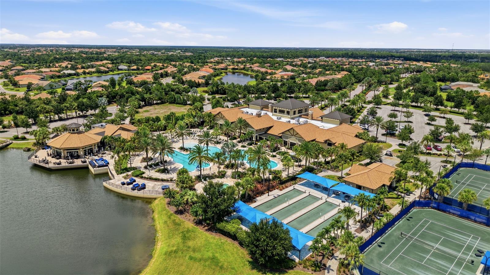 Clubhouse Ammenities/Pickleball - 6839 CHESTER TRL, BRADENTON