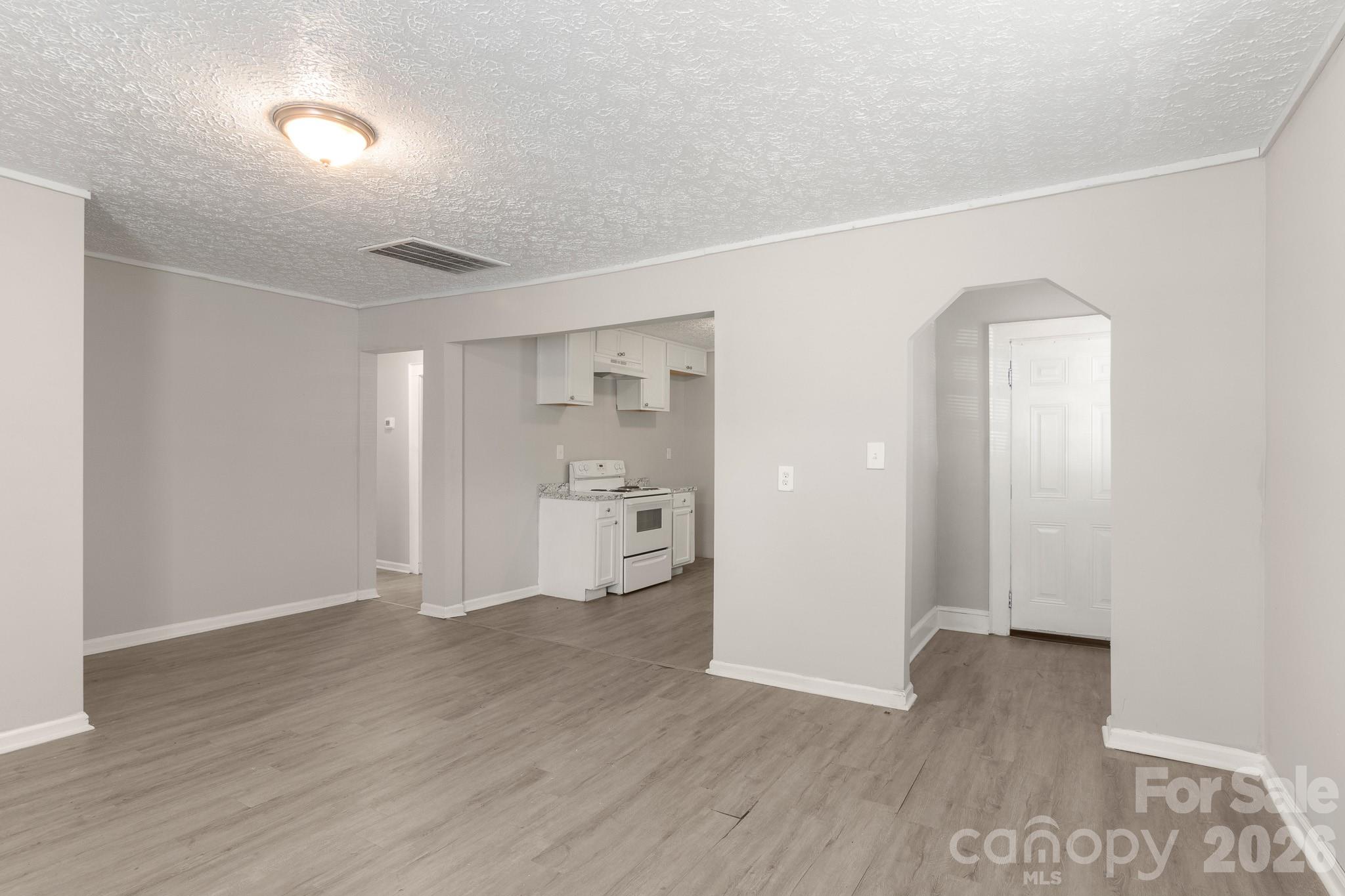 Single Family Residence at 411 S Thompson Street, Shelby, photo 6 of 18