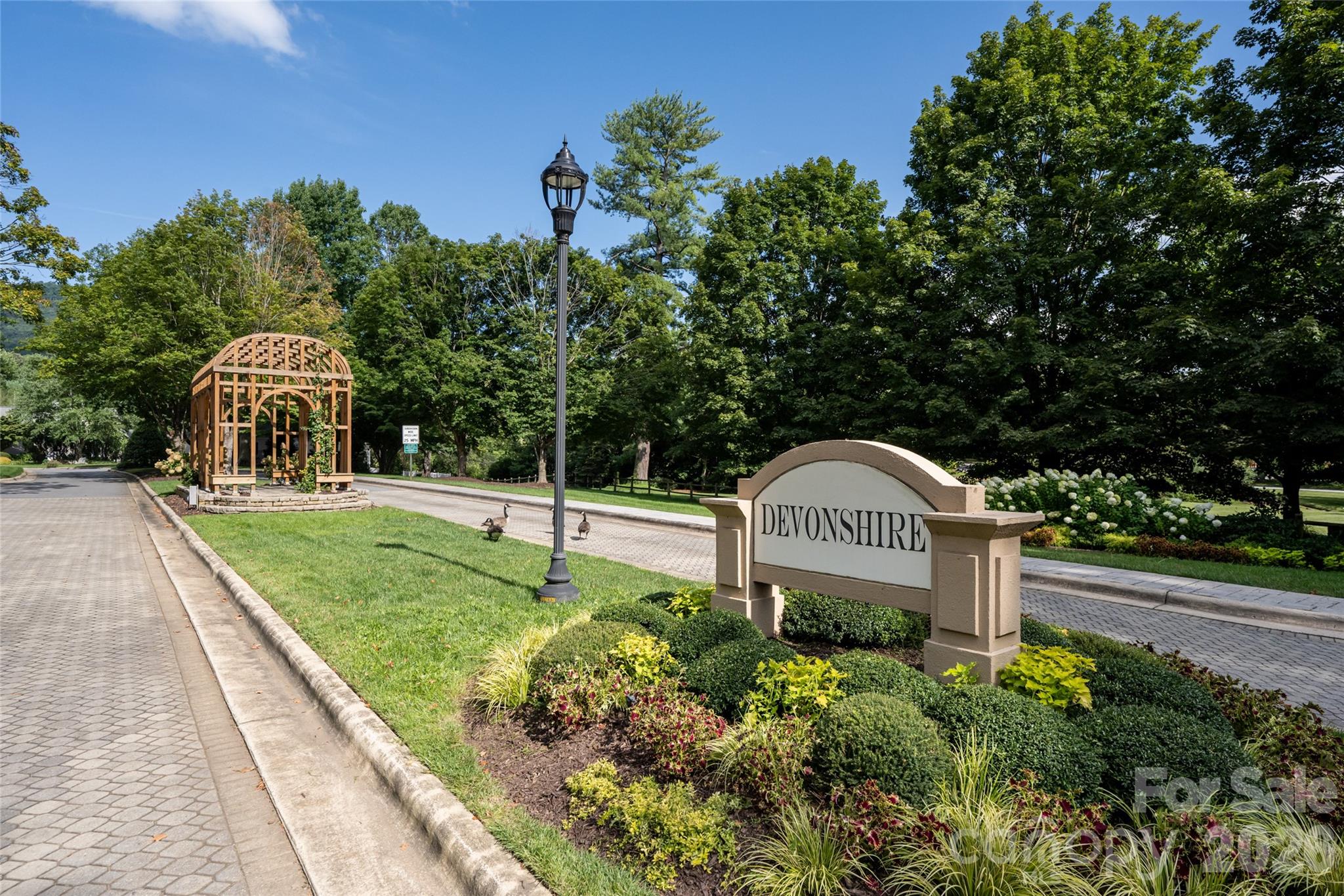 Devonshire - 8 Clovelly Way, Asheville