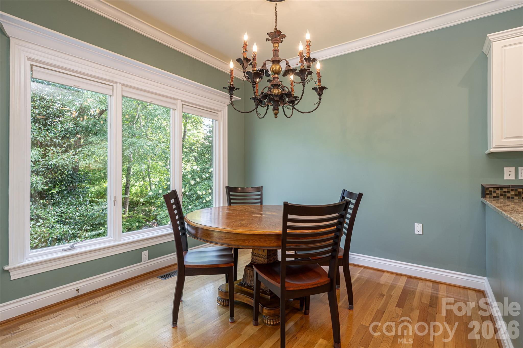Breakfast nook off kitchen - 8 Clovelly Way, Asheville