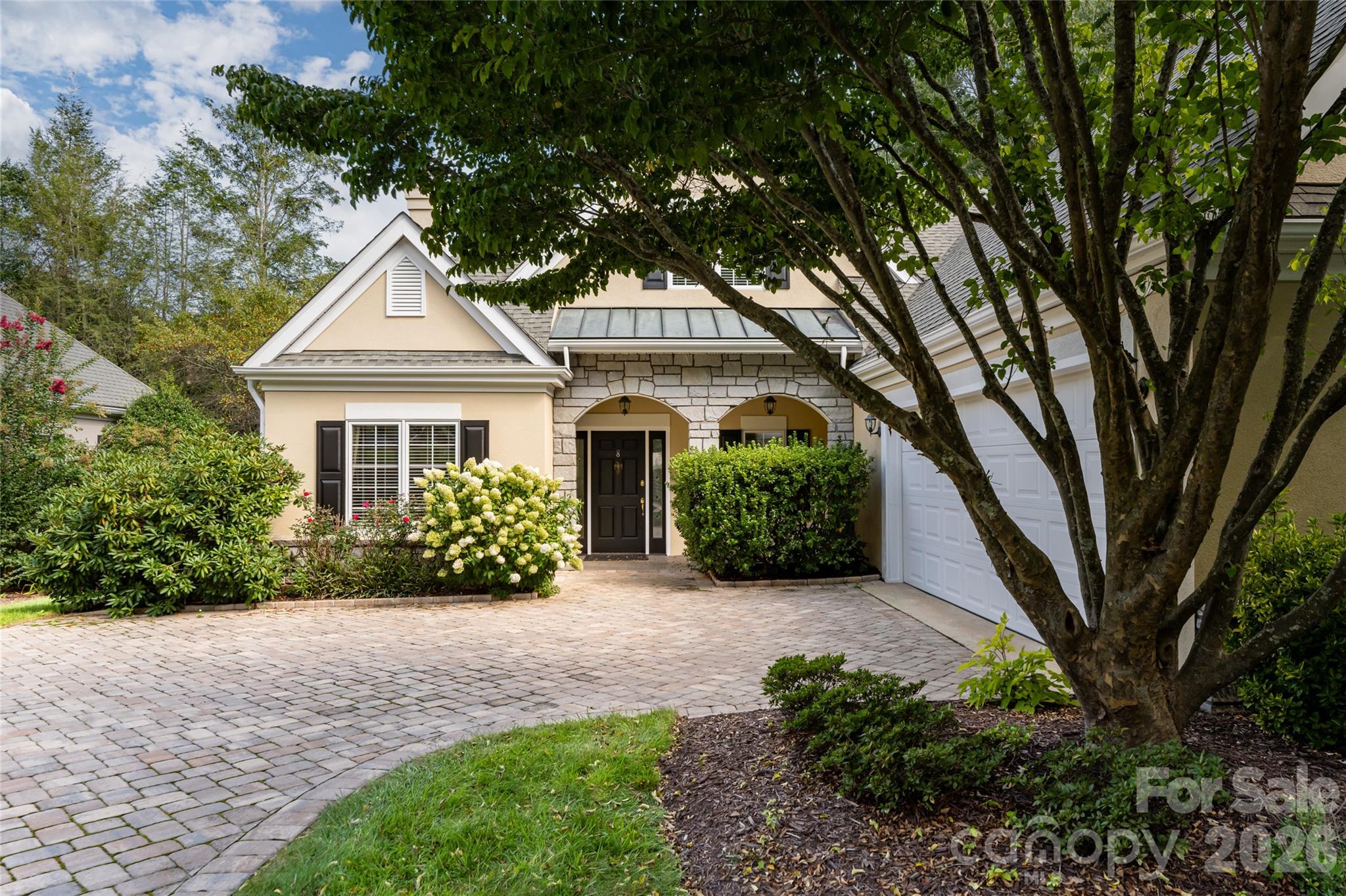 8 Clovelly - 8 Clovelly Way, Asheville