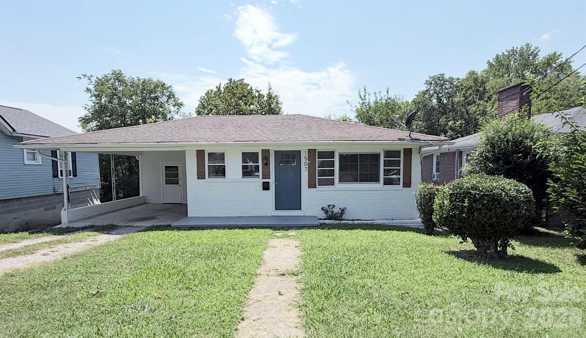 Front of the house - 1507 W Horah Street, Salisbury
