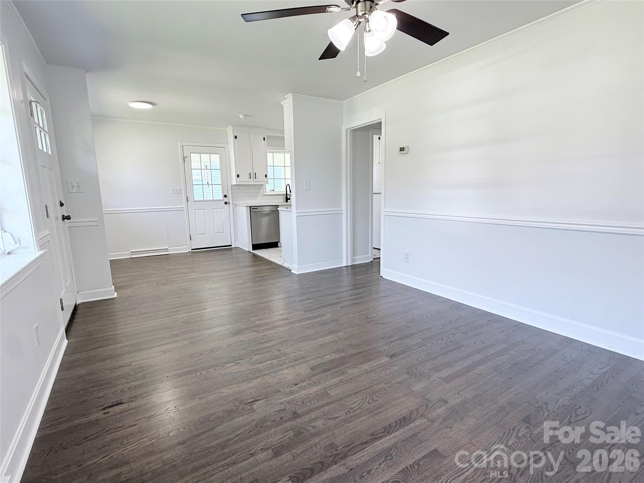 Living room and dining area - 1507 W Horah Street, Salisbury