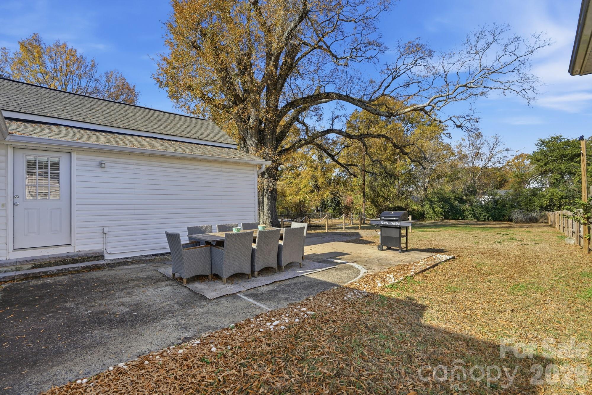 Single Family Residence at 128 Massey Street, Fort Mill, photo 20 of 29