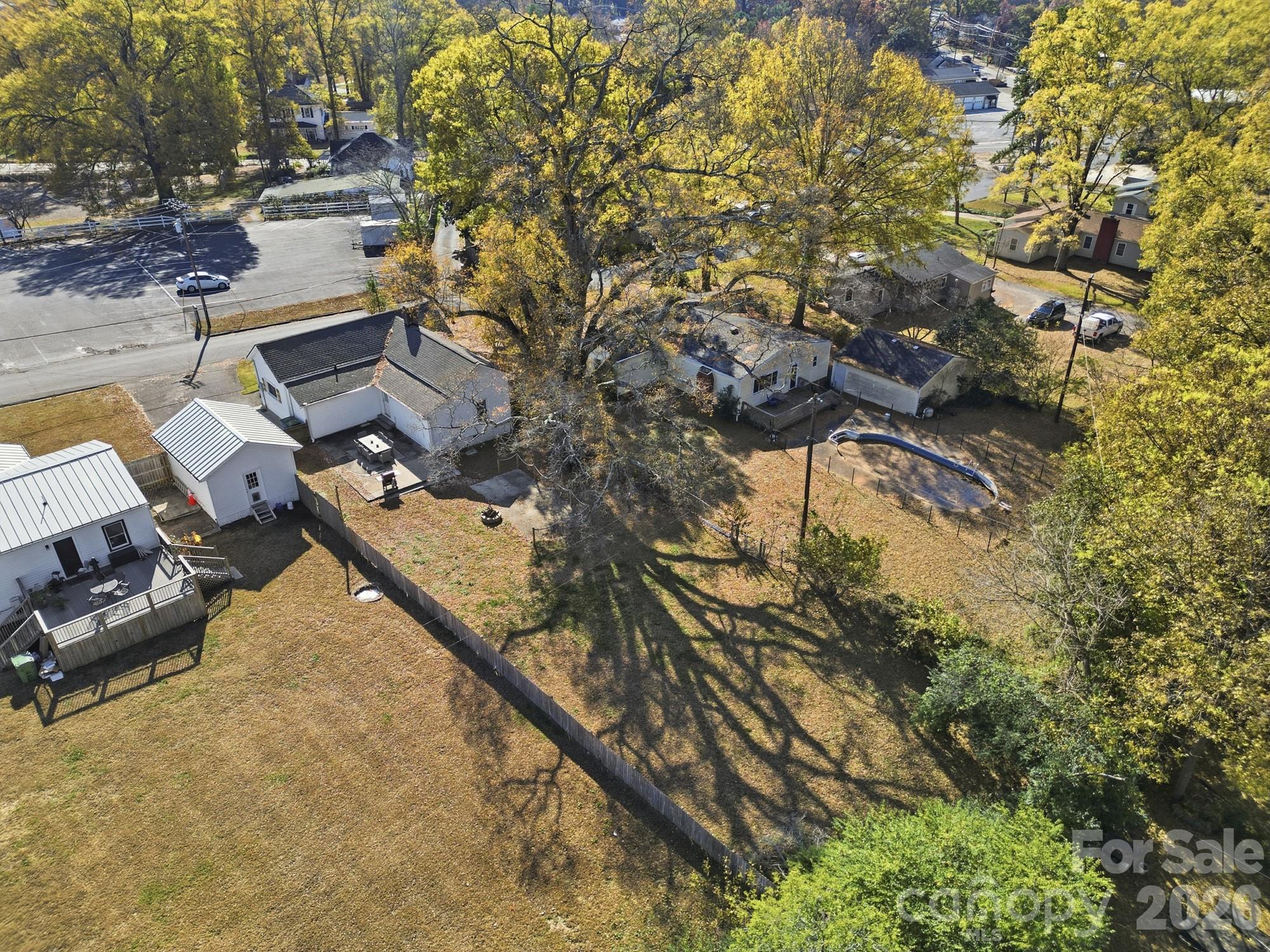 Single Family Residence at 128 Massey Street, Fort Mill, photo 27 of 29