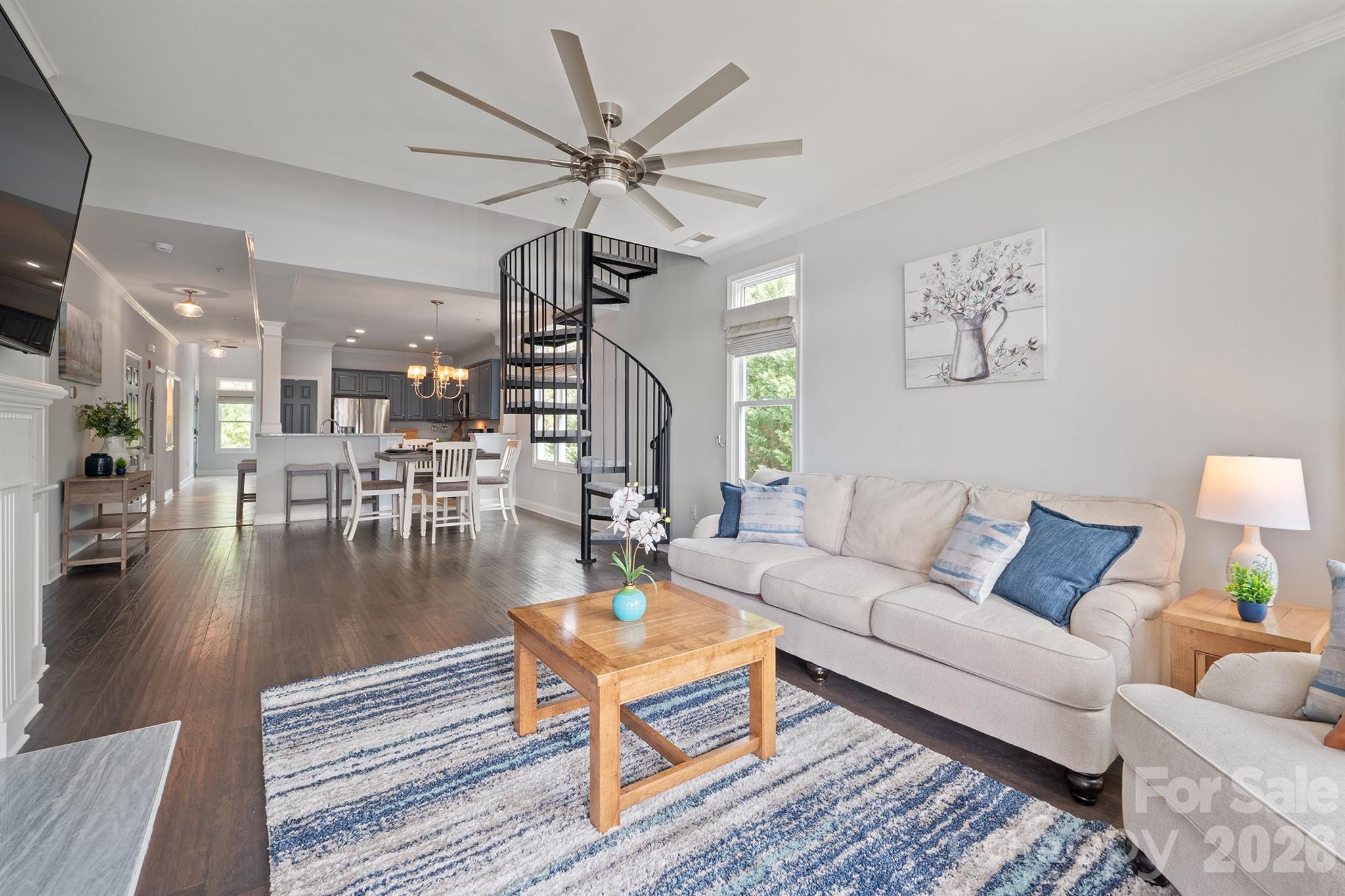 Condominium at 637 Williamson Road, Mooresville, photo 7 of 48