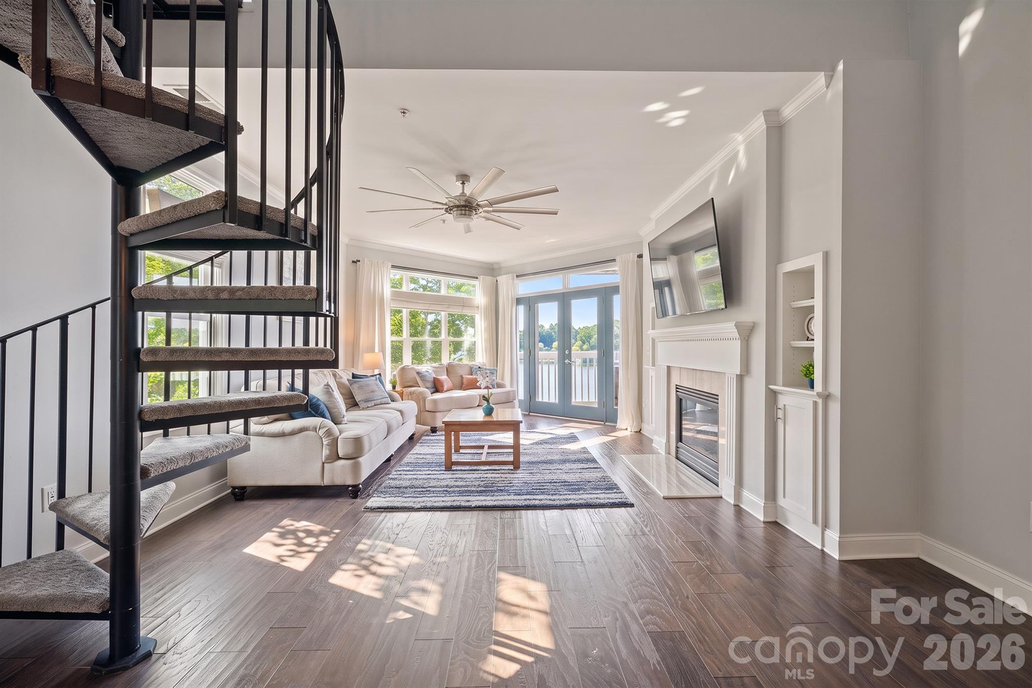 Condominium at 637 Williamson Road, Mooresville, photo 10 of 48