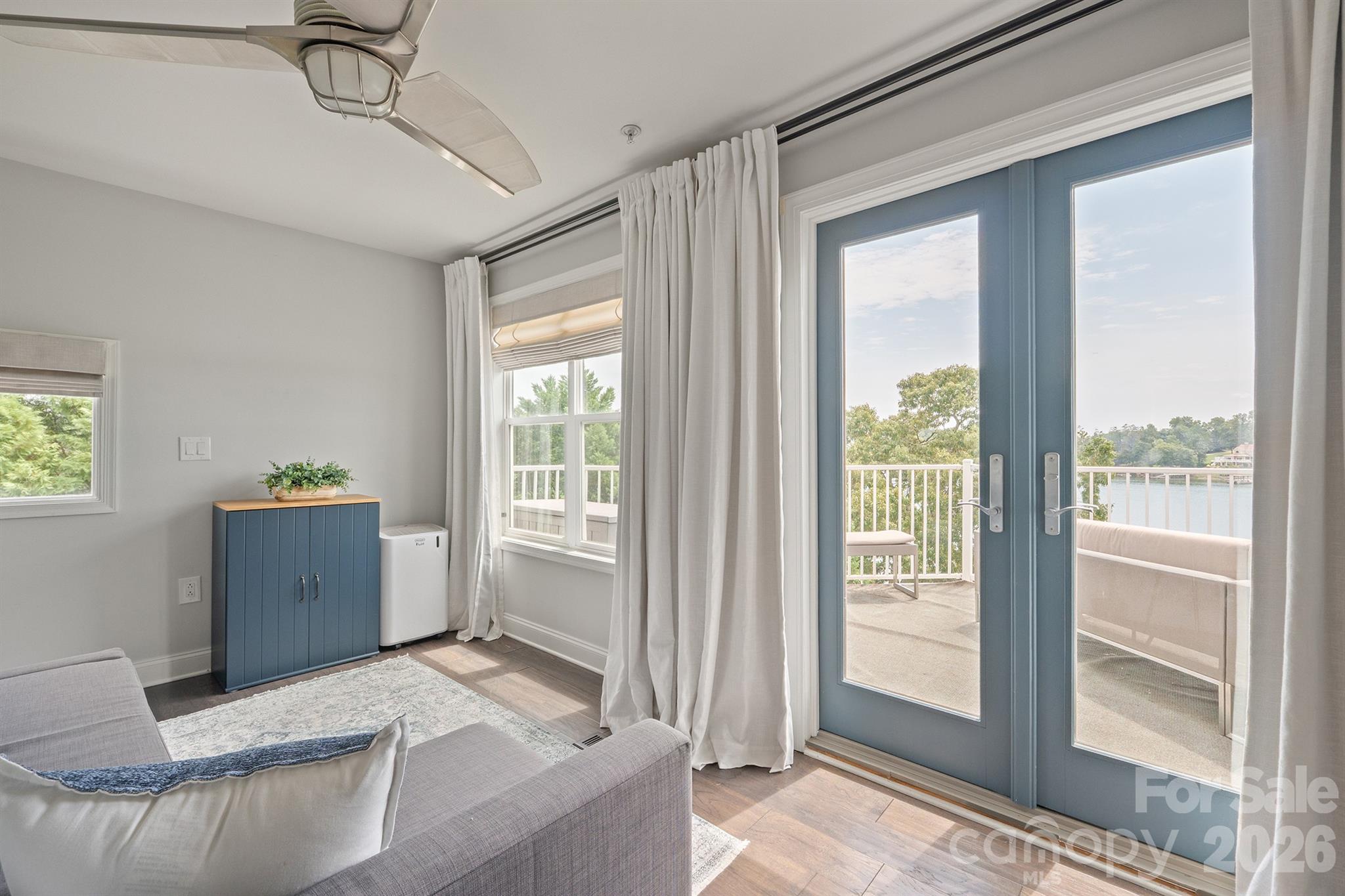 The Loft - 637 Williamson Road, Mooresville