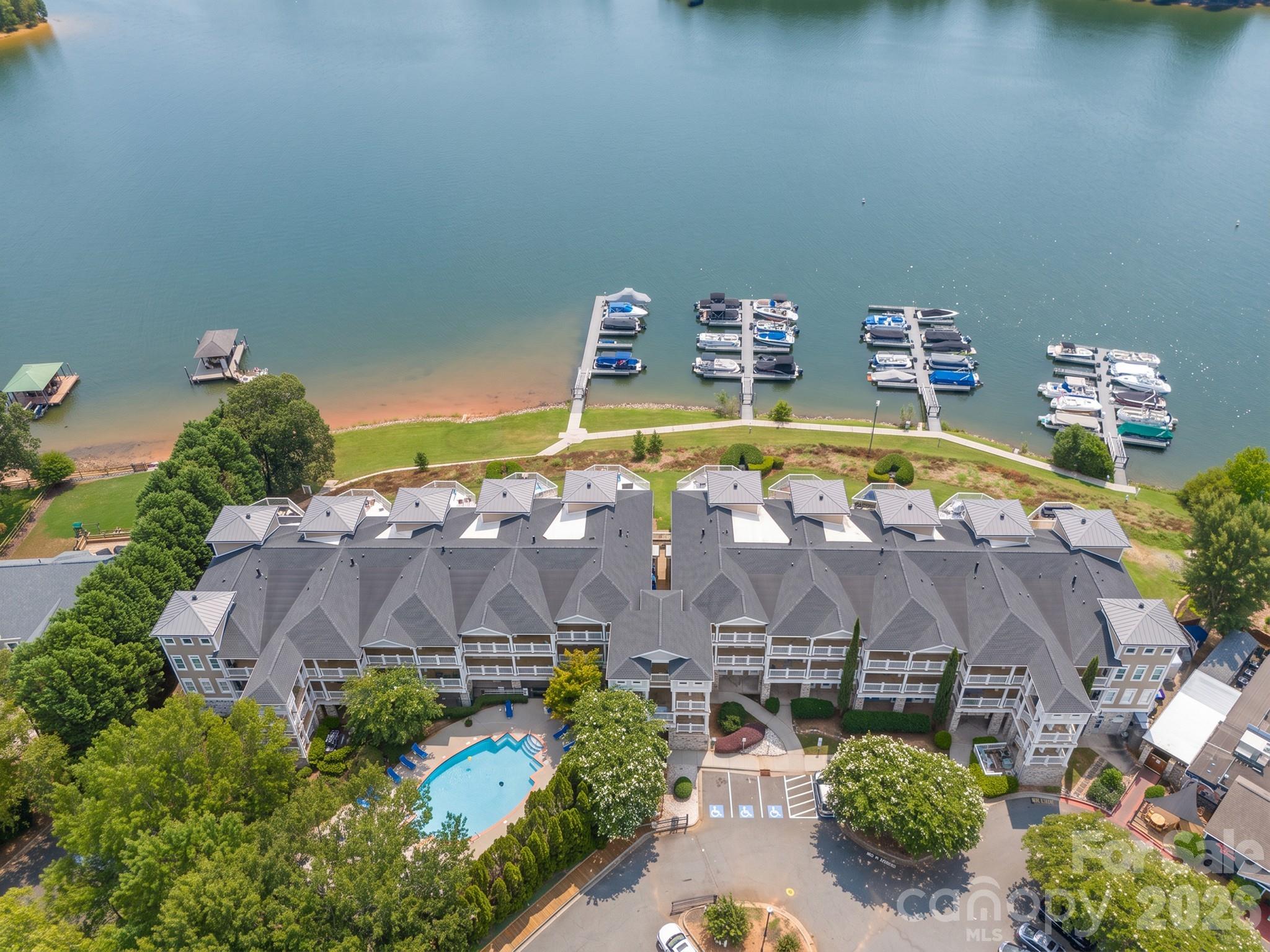Condominium at 637 Williamson Road, Mooresville, photo 43 of 48