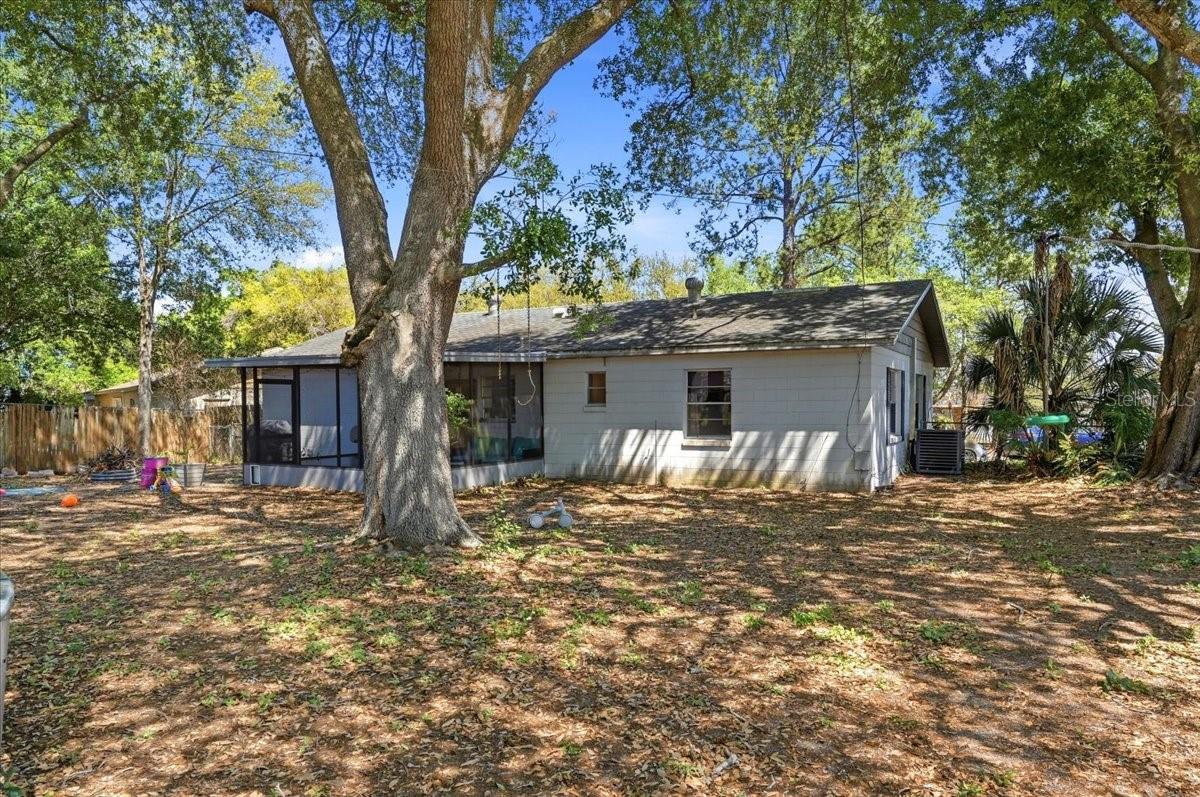 Single Family Residence at 215 CARLA ANN CT, AUBURNDALE, photo 26 of 34