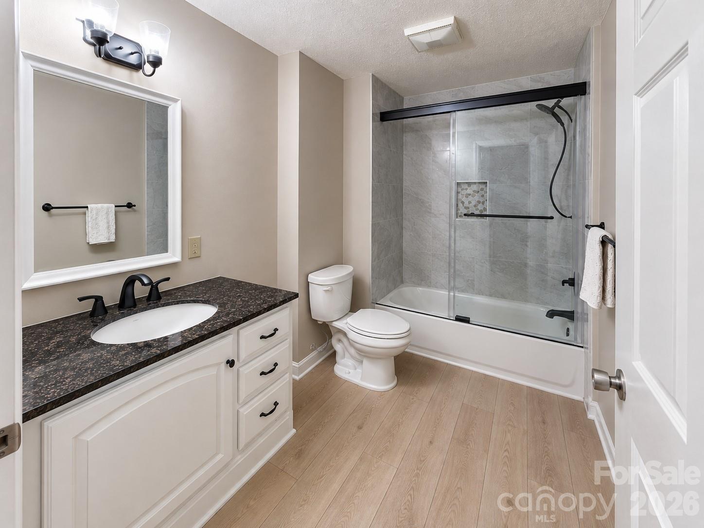 Guest Bathroom - 195 Azalea Road, Mooresville