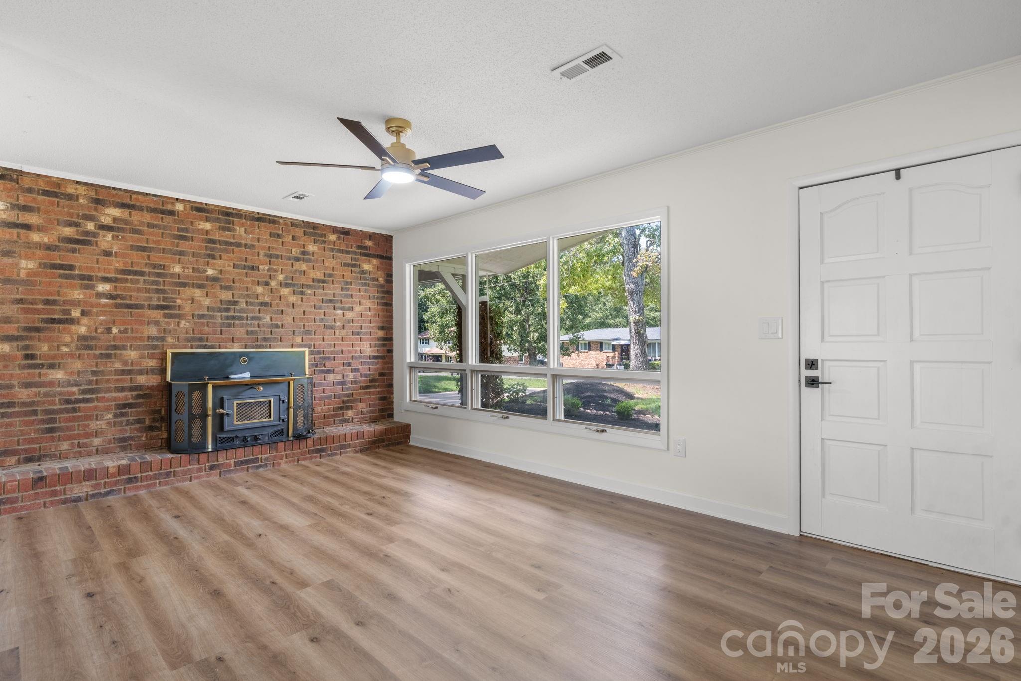 Single Family Residence at 178 Trailwood Drive, Forest City, photo 6 of 45