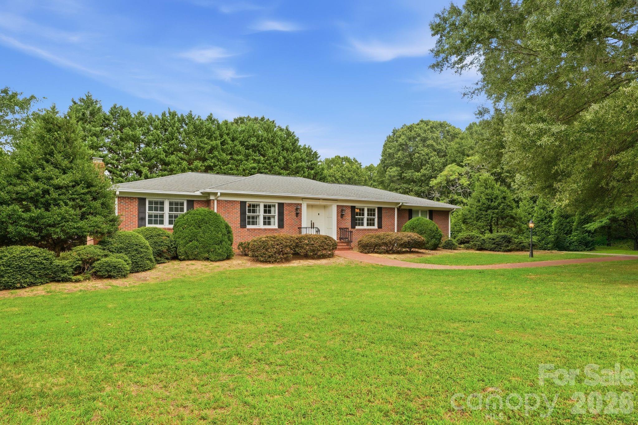 Single Family Residence at 431 Costner School Road, Bessemer City, photo 5 of 43