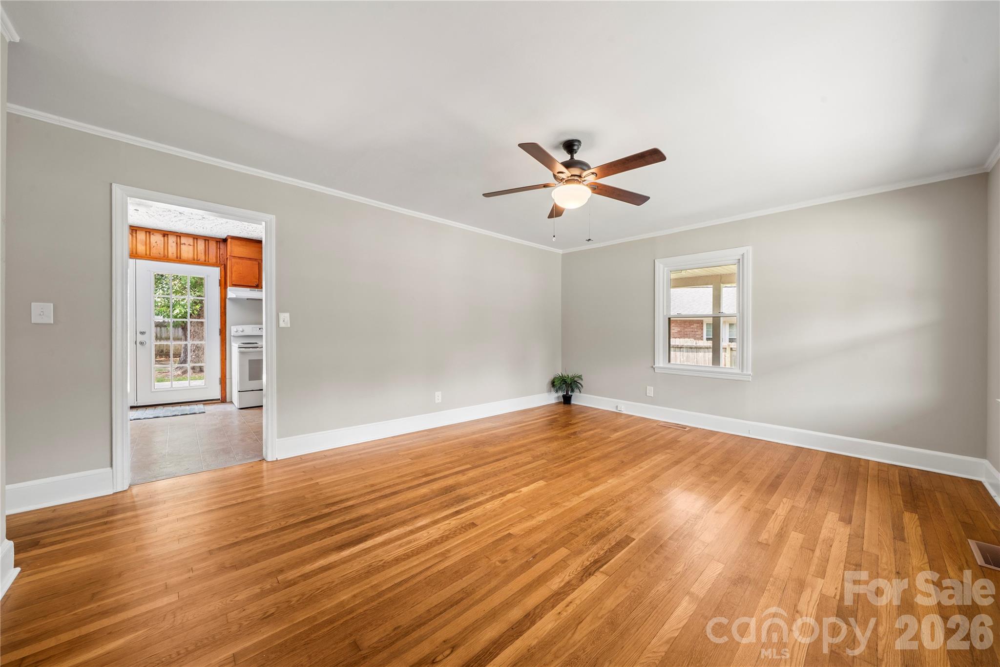 Single Family Residence at 713 Crestwood Avenue, Gastonia, photo 10 of 24