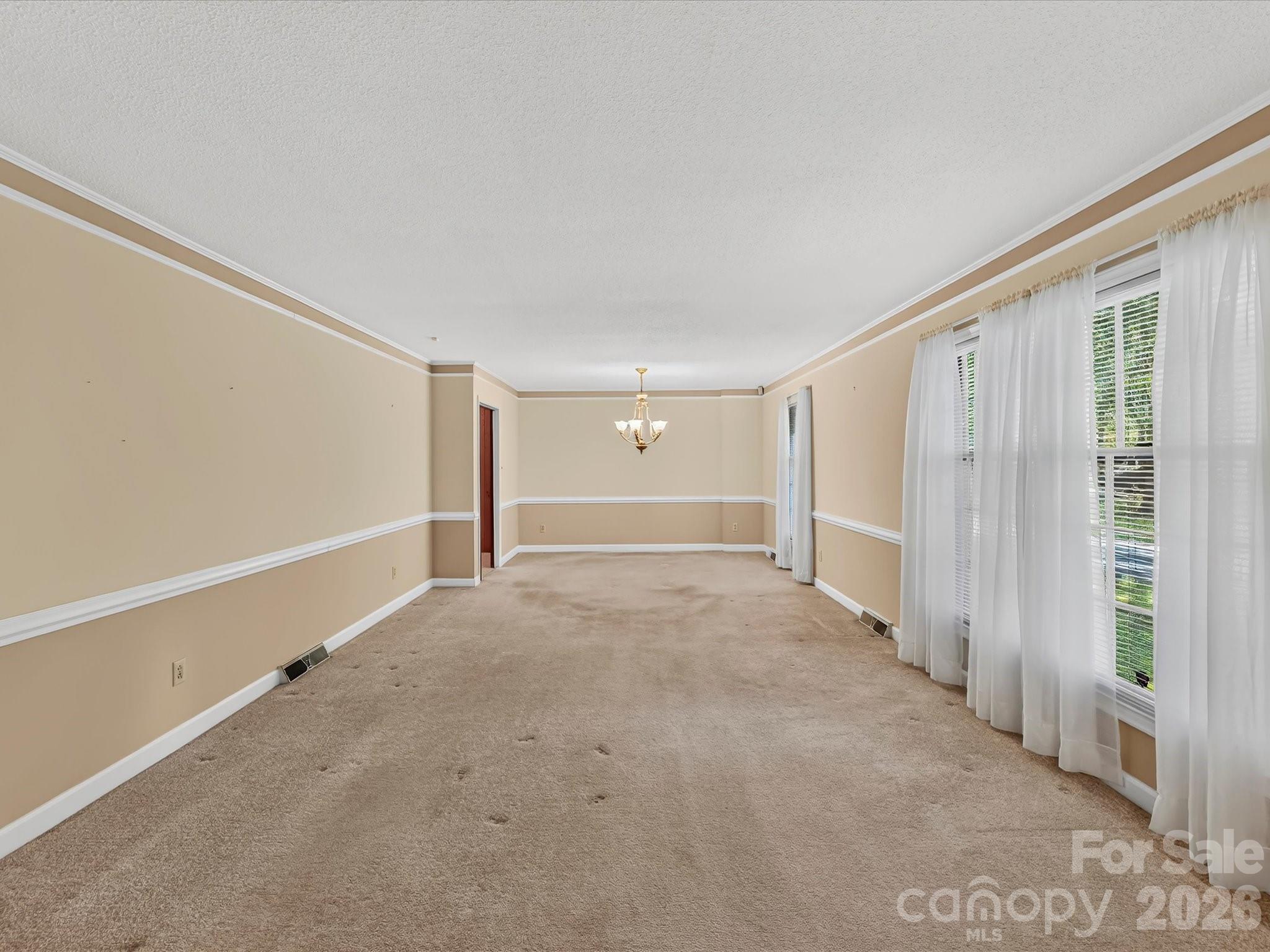 Single Family Residence at 2646 Rolling Hills Drive, Monroe, photo 5 of 40