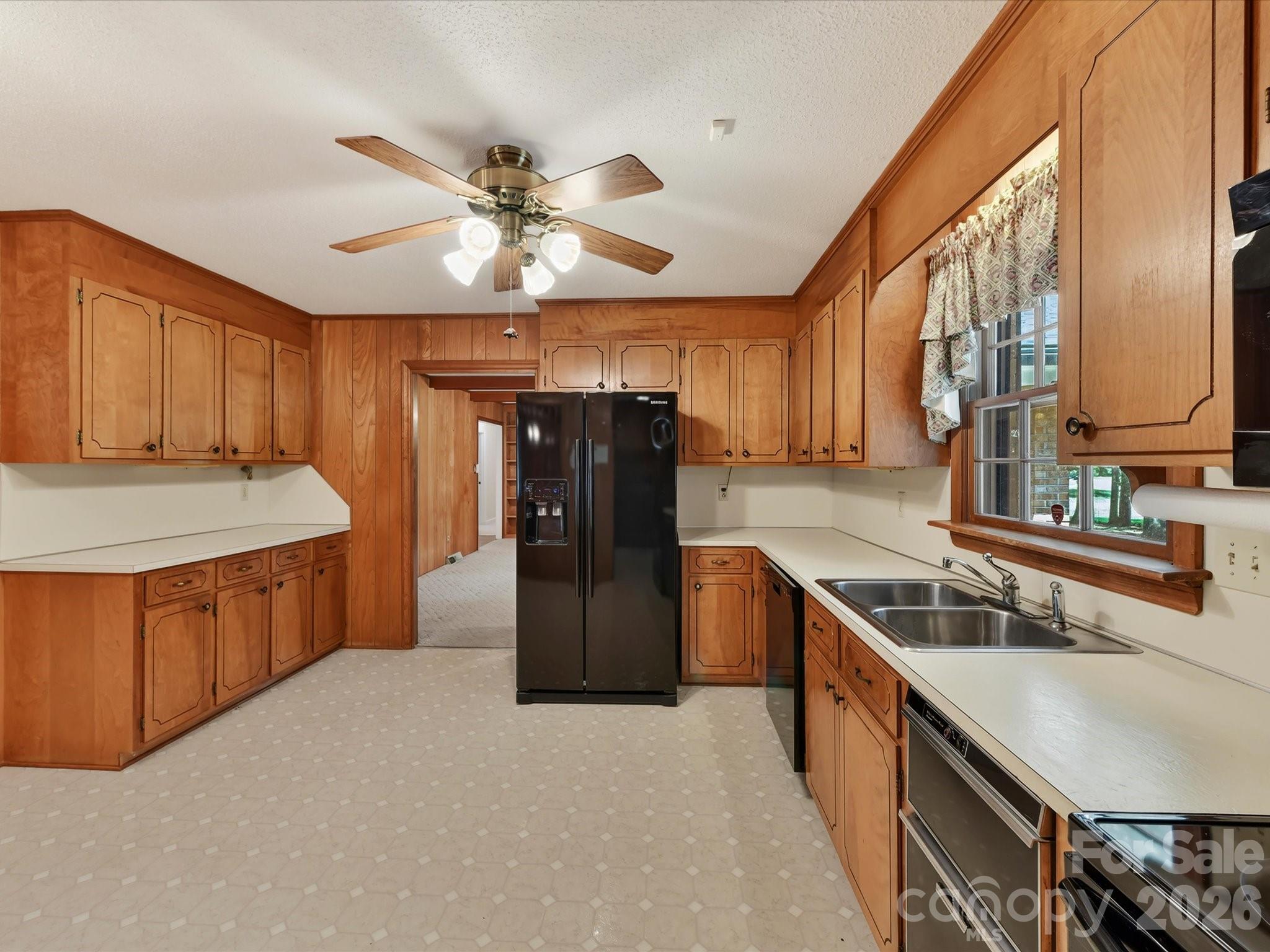 Single Family Residence at 2646 Rolling Hills Drive, Monroe, photo 11 of 40
