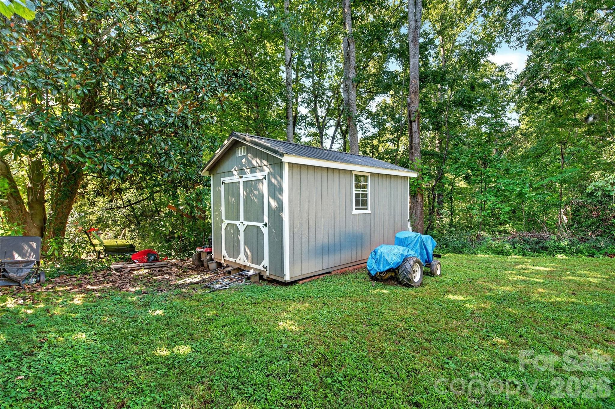 Buildings negotiable. - 55 Edwards Drive, Nebo