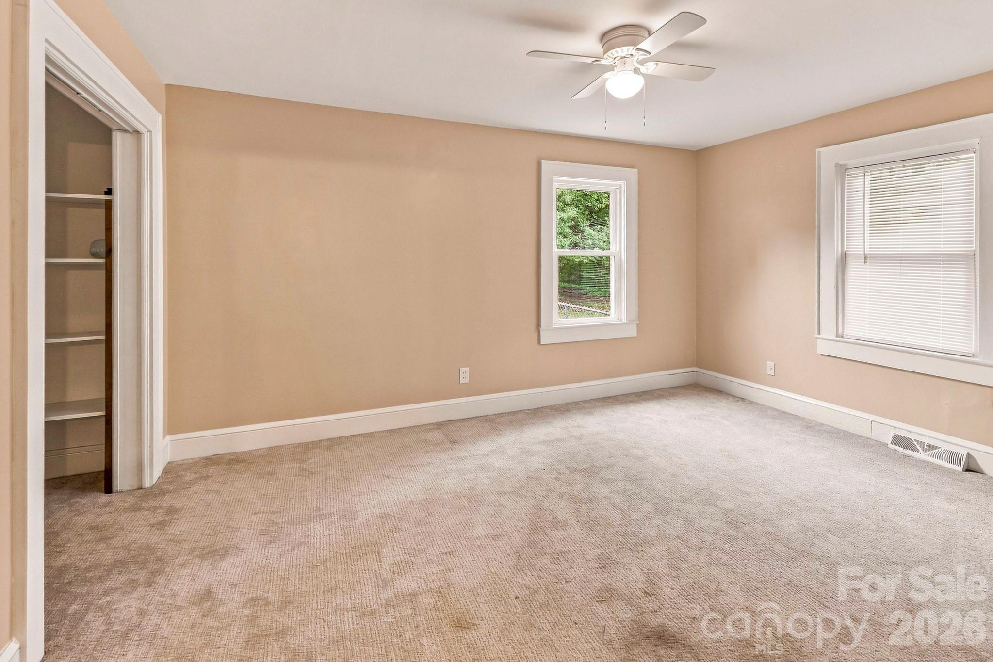 Primary Bedroom - 257 Maryland Drive, Forest City