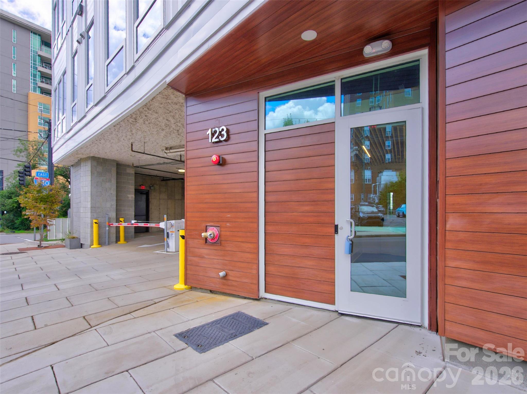Condominium at 123 Haywood Street, Asheville, photo 27 of 36