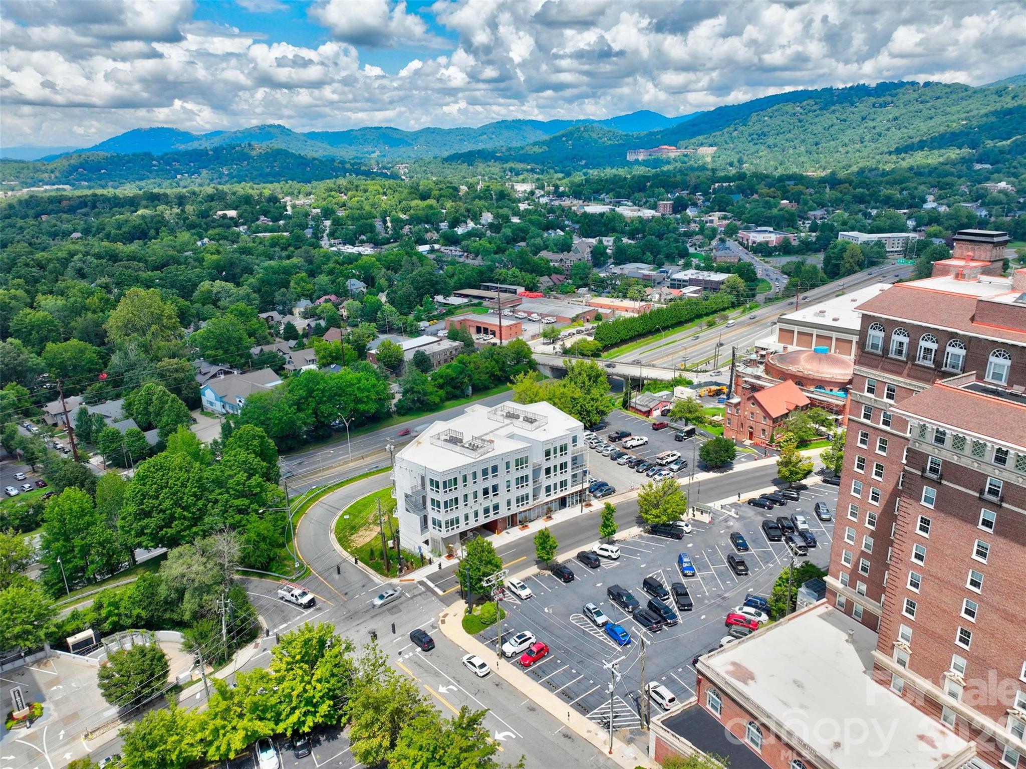 Condominium at 123 Haywood Street, Asheville, photo 34 of 36