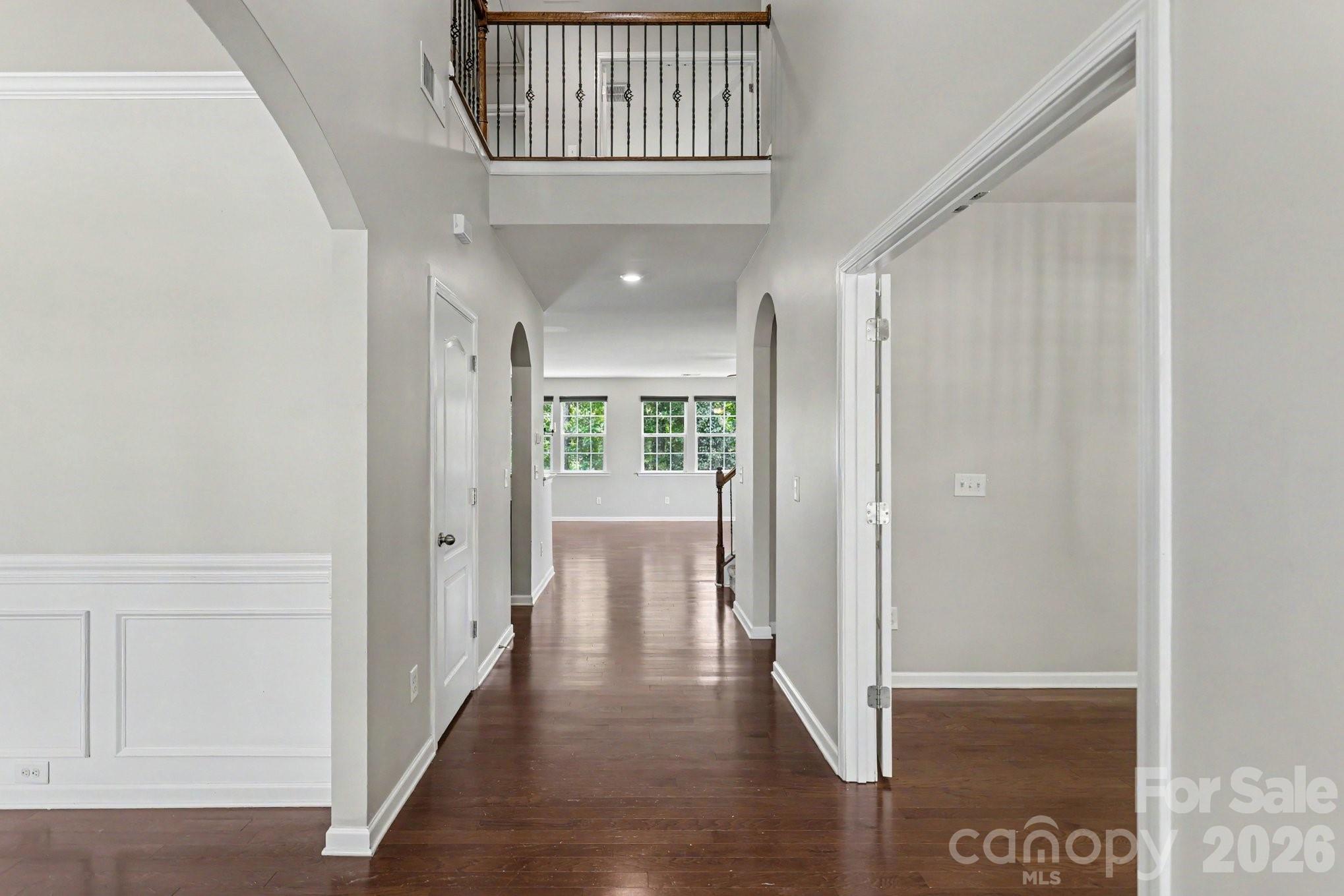 Single Family Residence at 487 Moses Drive, Fort Mill, photo 5 of 45